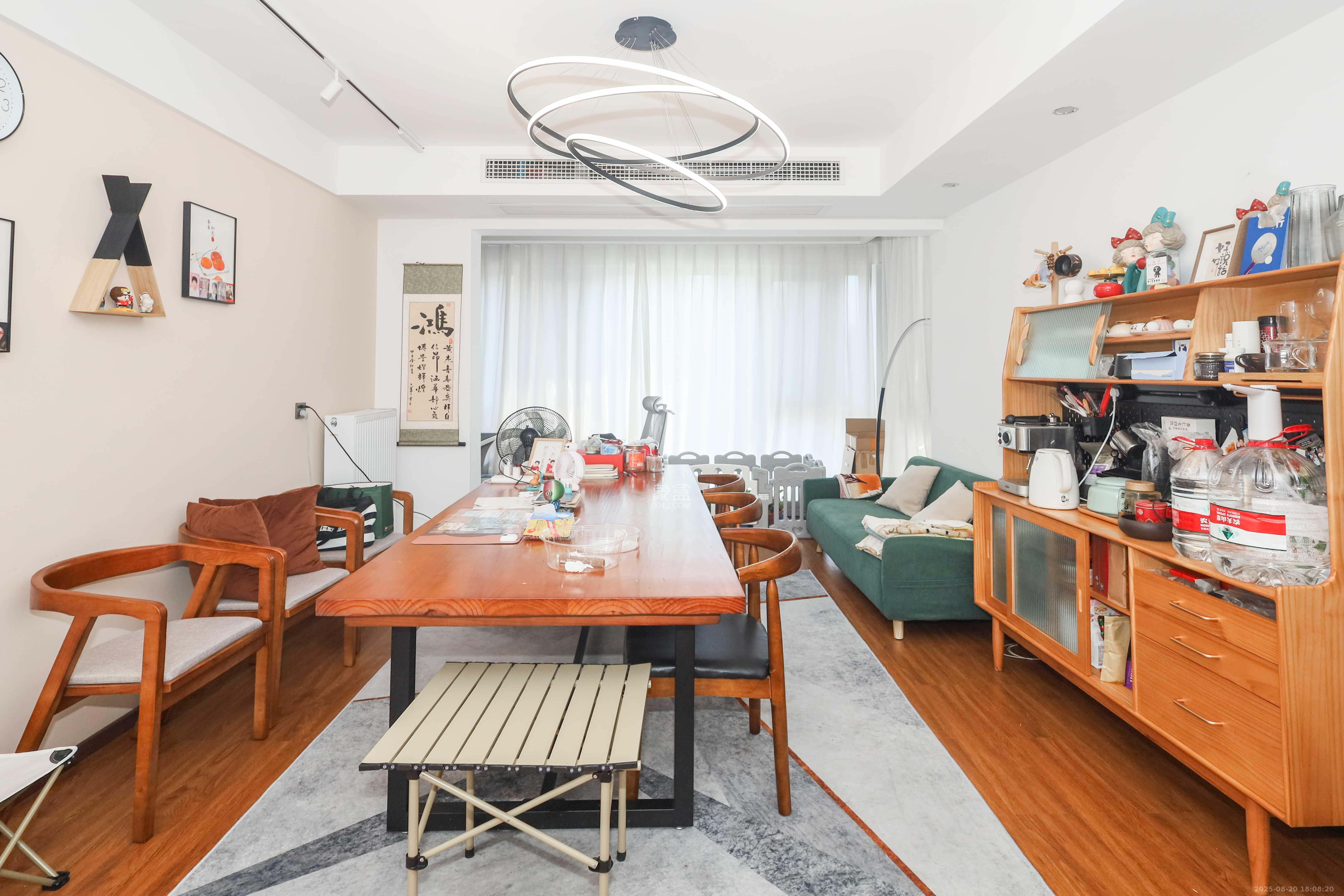 中国铁建梅溪青秀三期  3室2厅2卫    168.0万 中国铁建梅溪青秀三期  3室2厅2卫    168.0万客厅