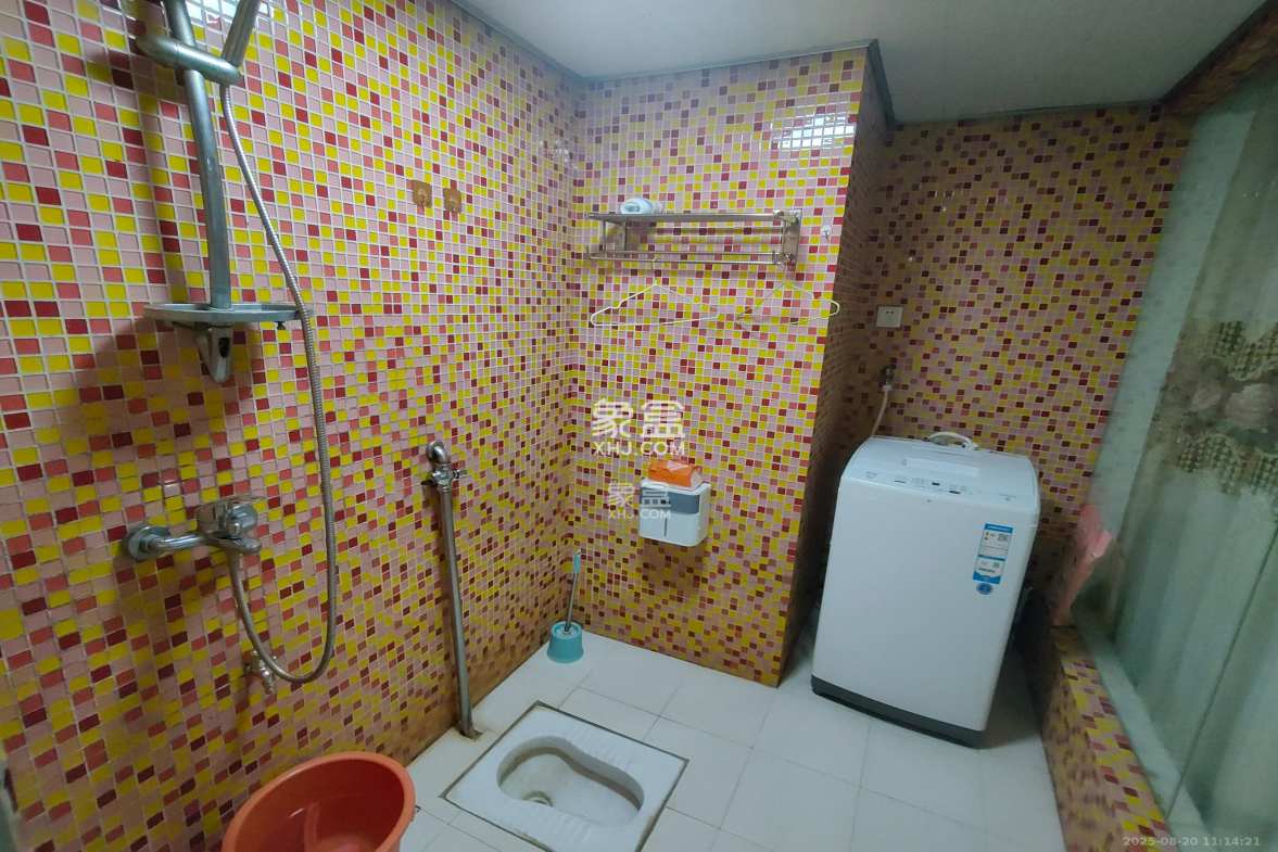 楚天家园 2室2厅1卫 1500.0元/月 楚天家园 2室2厅1卫 1500.0元/月室内图