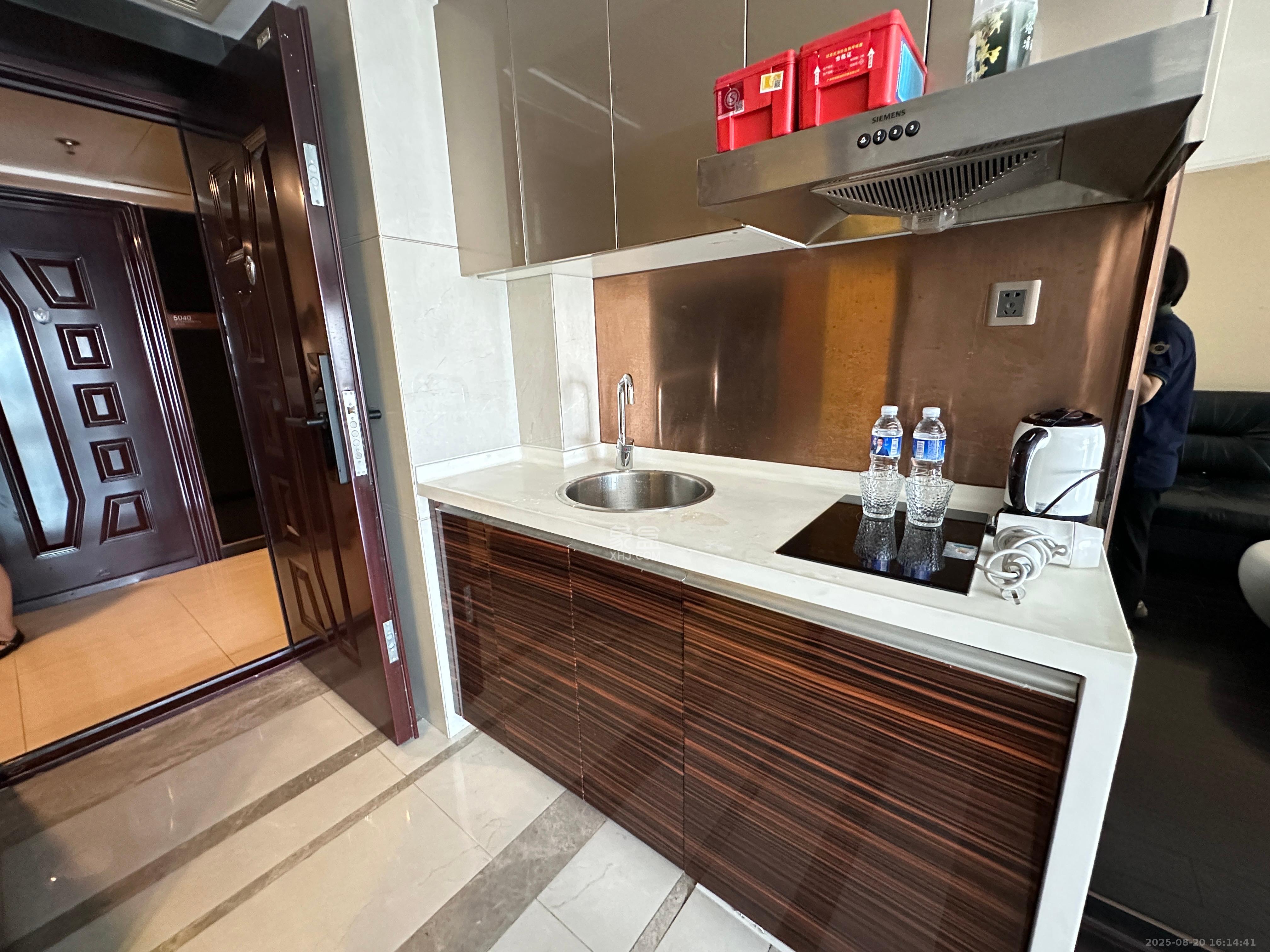 保利国际广场 1室1厅1卫 2800.0元/月 保利国际广场 1室1厅1卫 2800.0元/月室内图