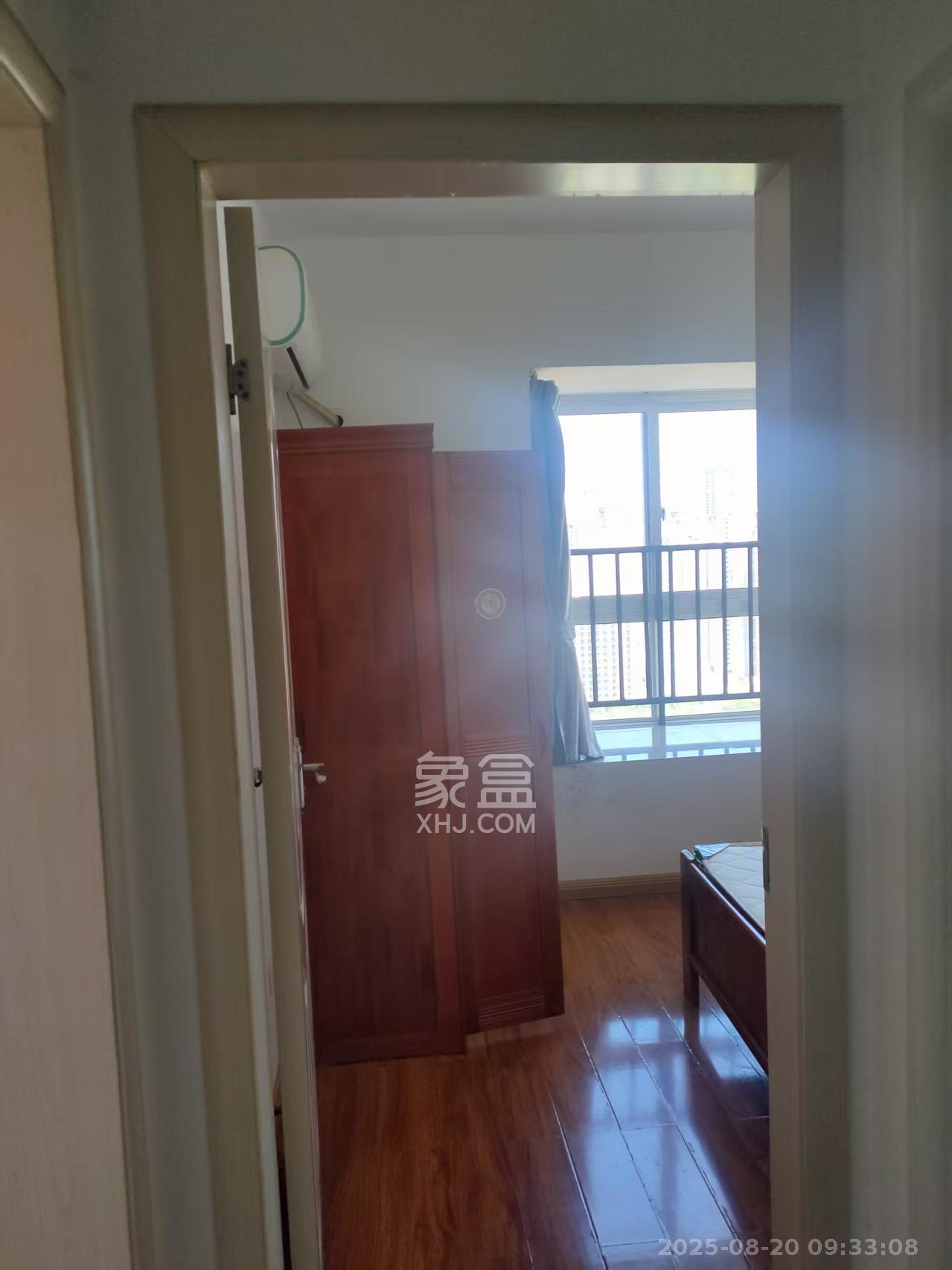 金麓西岸和苑  3室2厅1卫    2300.0元/月室内图