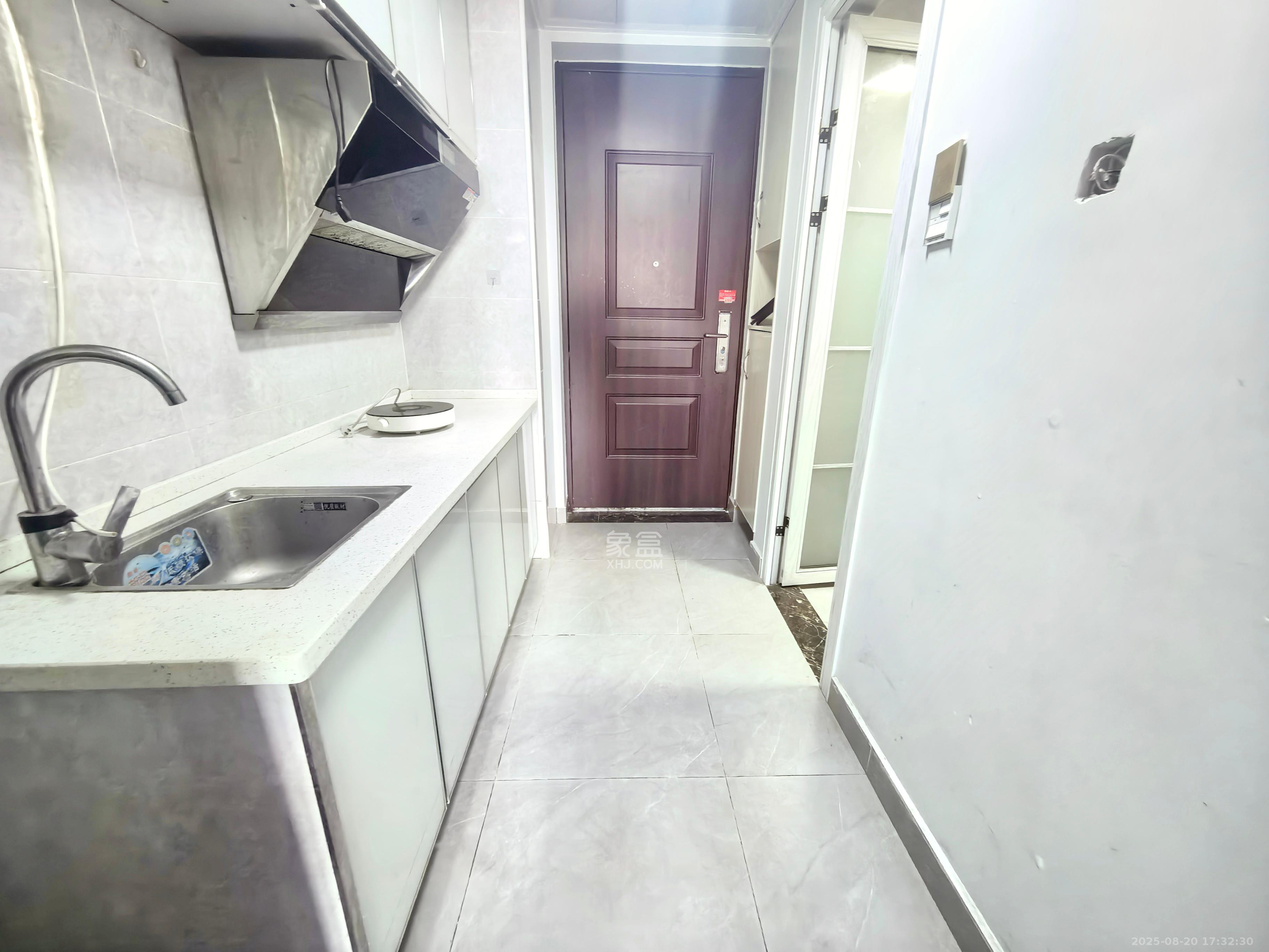 中海新城熙岸(中信新城五期)  1室1厅1卫    1300.0元/月 中海新城熙岸(中信新城五期)  1室1厅1卫    1300.0元/月室内图