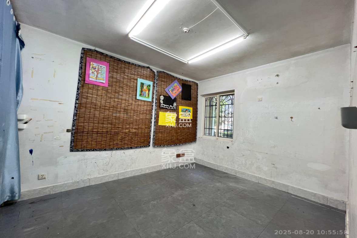 荷花园电信宿舍(天辰荷花苑)  2室0厅0卫    2100.0元/月 荷花园电信宿舍(天辰荷花苑)  2室0厅0卫    2100.0元/月室内图