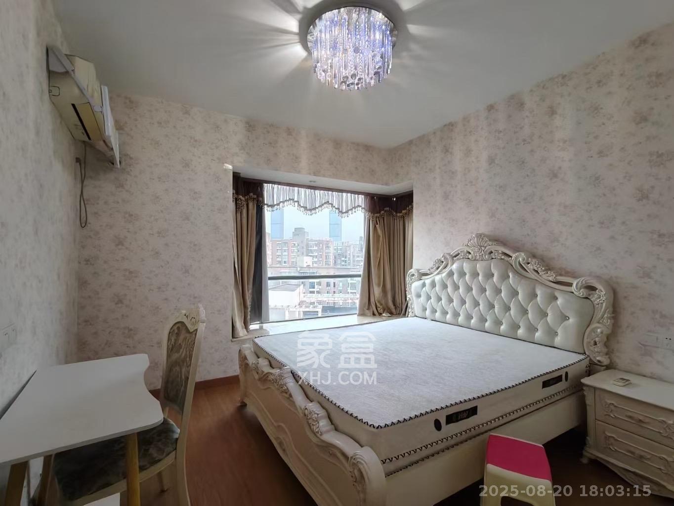 仁和香堤雅境 3室2厅2卫 3200.0元/月 仁和香堤雅境 3室2厅2卫 3200.0元/月室内图