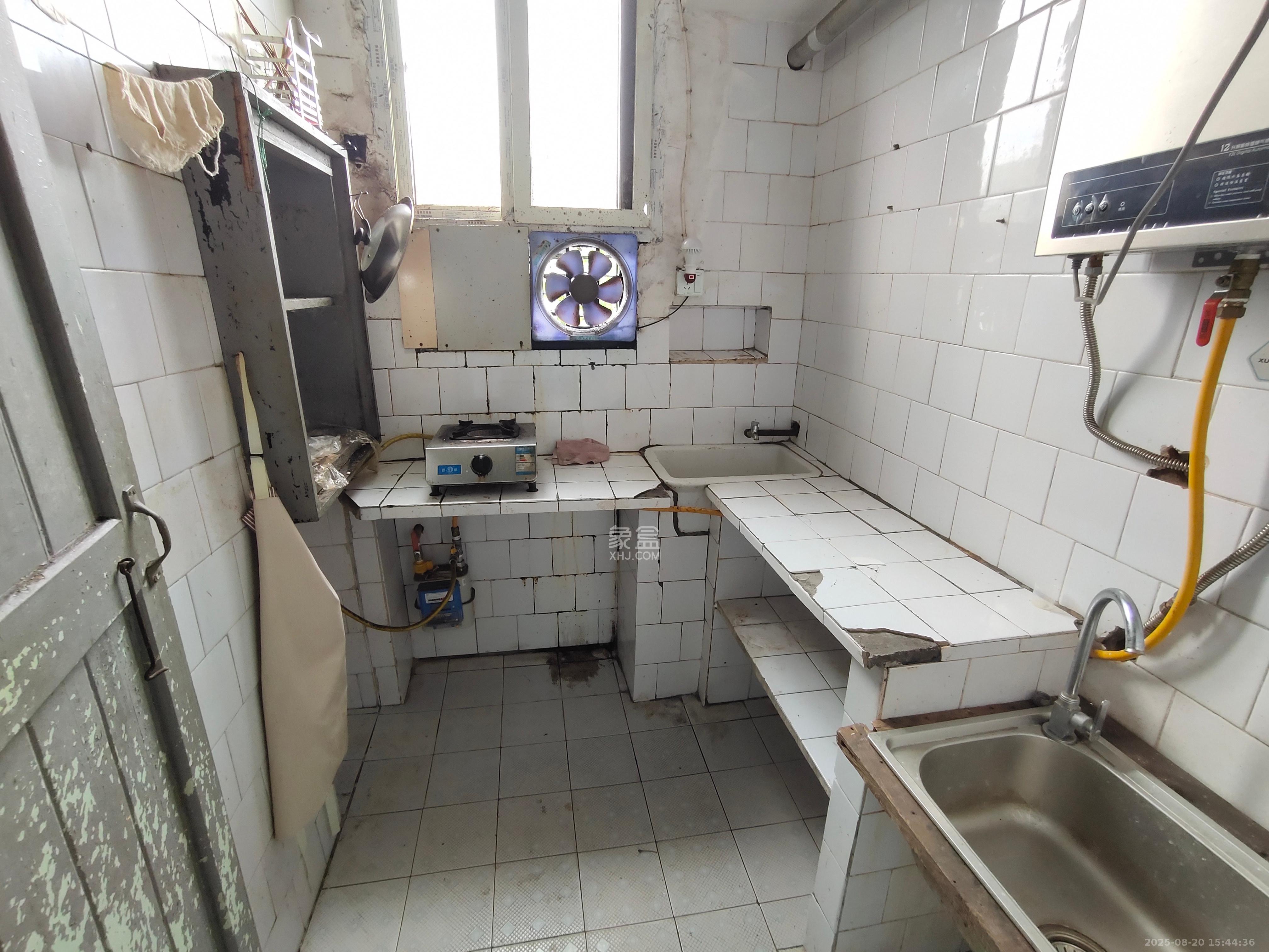 广电南院宿舍  2室2厅1卫    1450.0元/月室内图