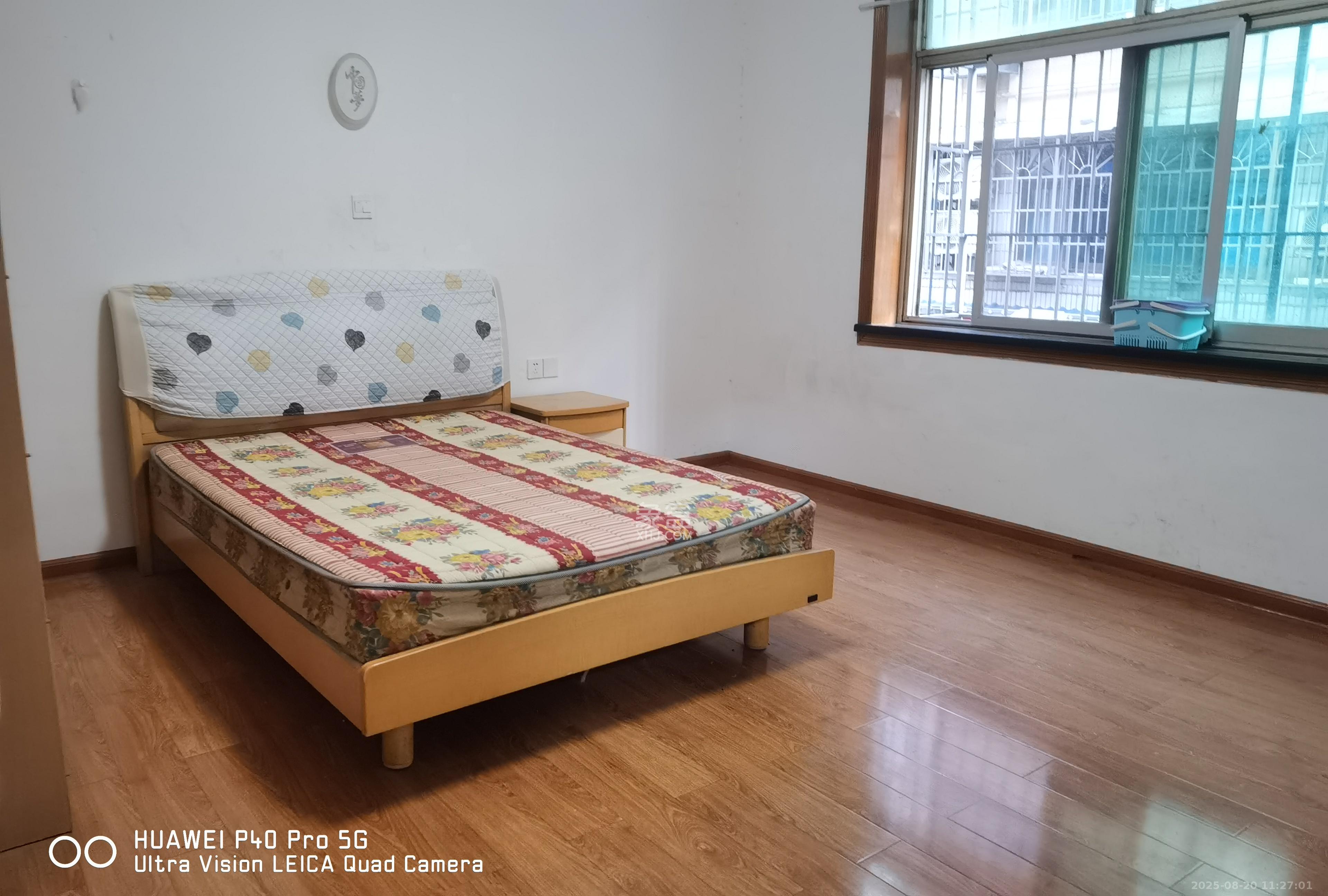 星沙六区 3室2厅1卫 1200.0元/月 星沙六区 3室2厅1卫 1200.0元/月室内图