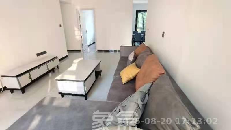 长房云时代  3室2厅1卫   3000.00元/月