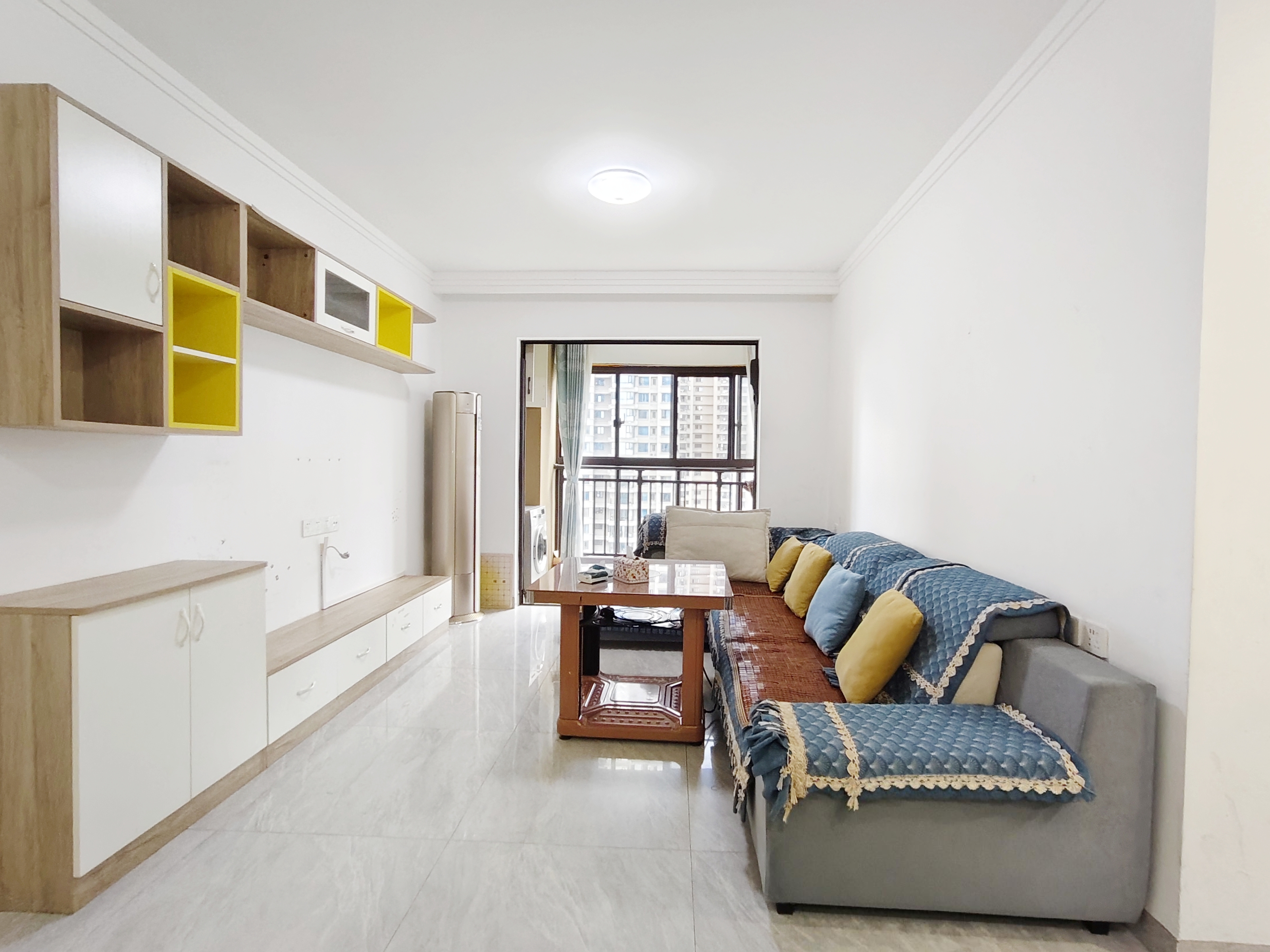 东部美的城 3室2厅1卫 49.8万 东部美的城 3室2厅1卫 49.8万室内图