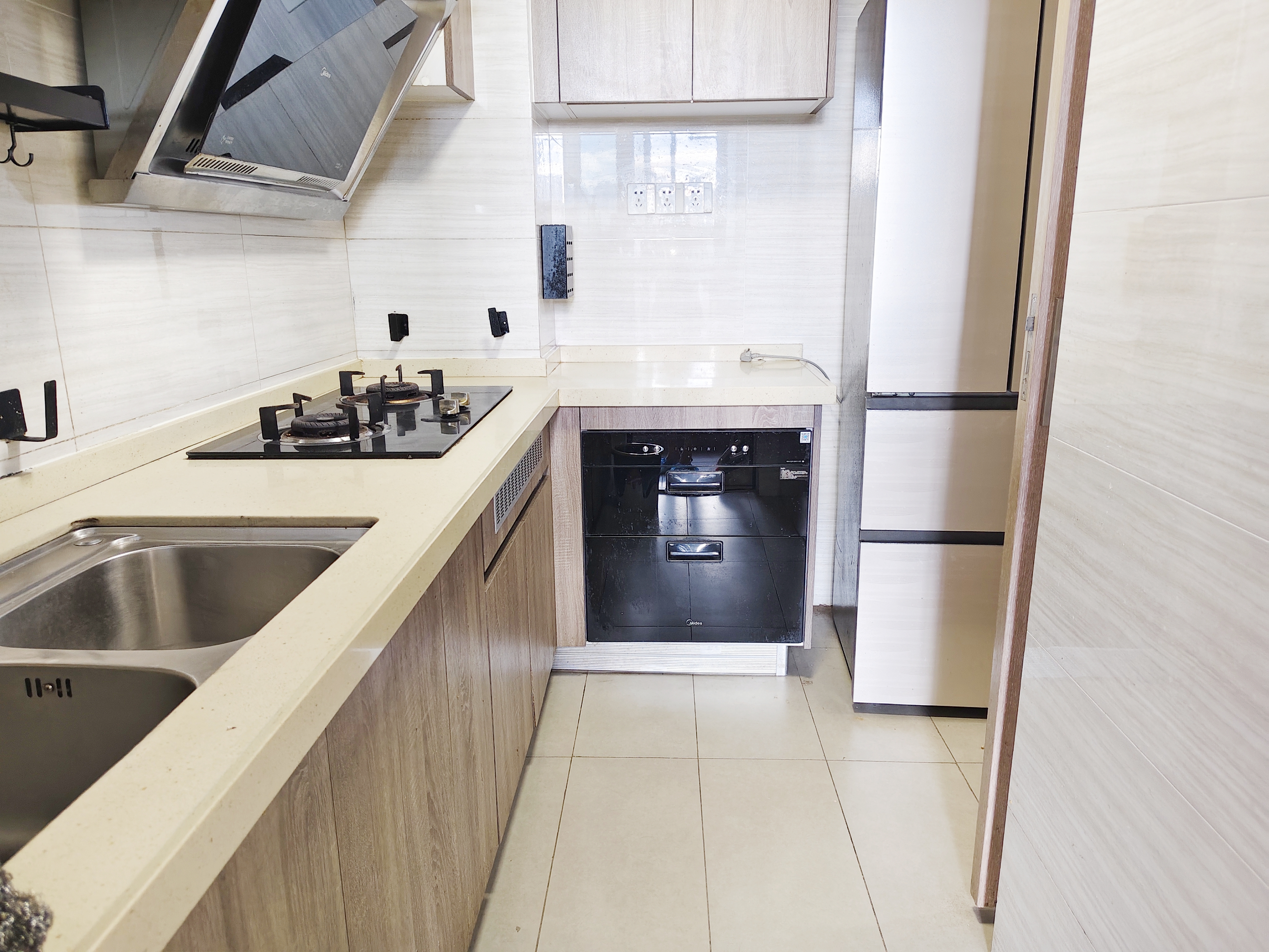 东部美的城  3室2厅1卫    49.8万室内图