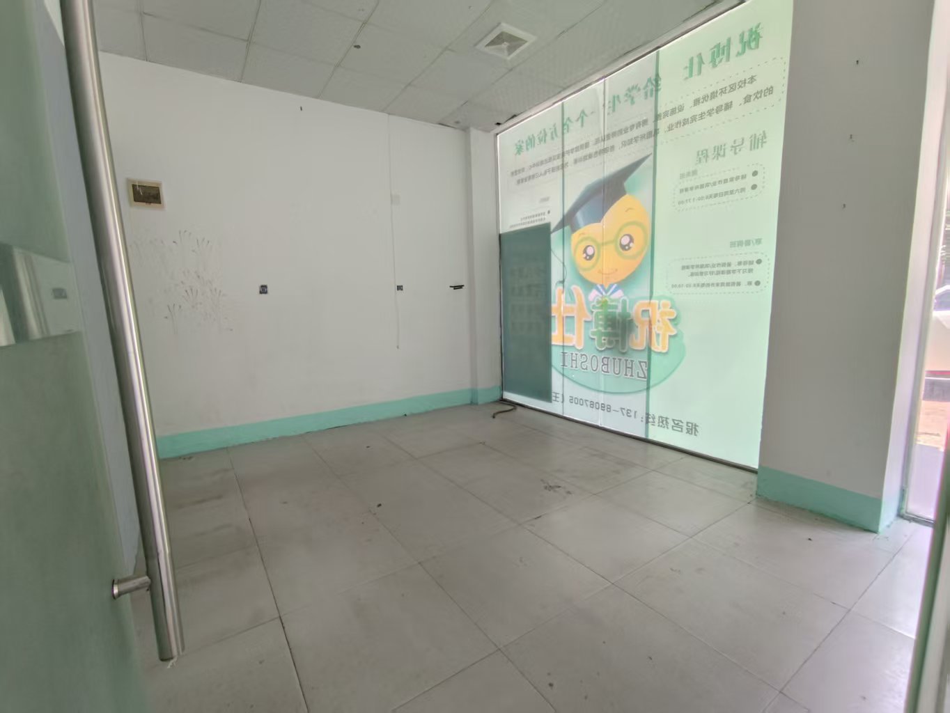 天台小区 1室1厅1卫 80.0万 天台小区 1室1厅1卫 80.0万室内图