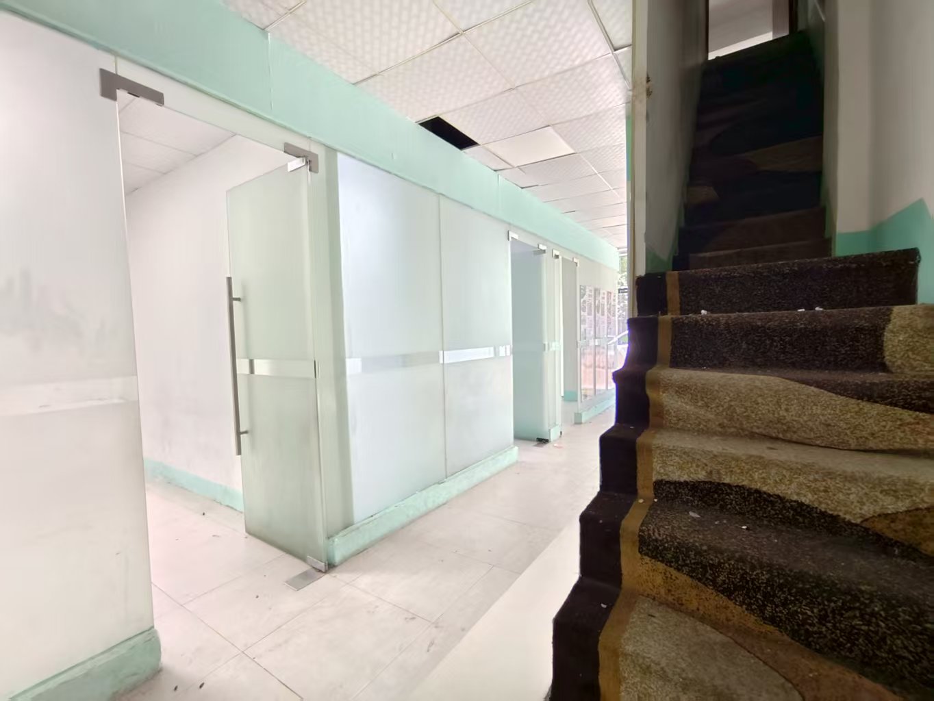 天台小区 1室1厅1卫 80.0万 天台小区 1室1厅1卫 80.0万室内图