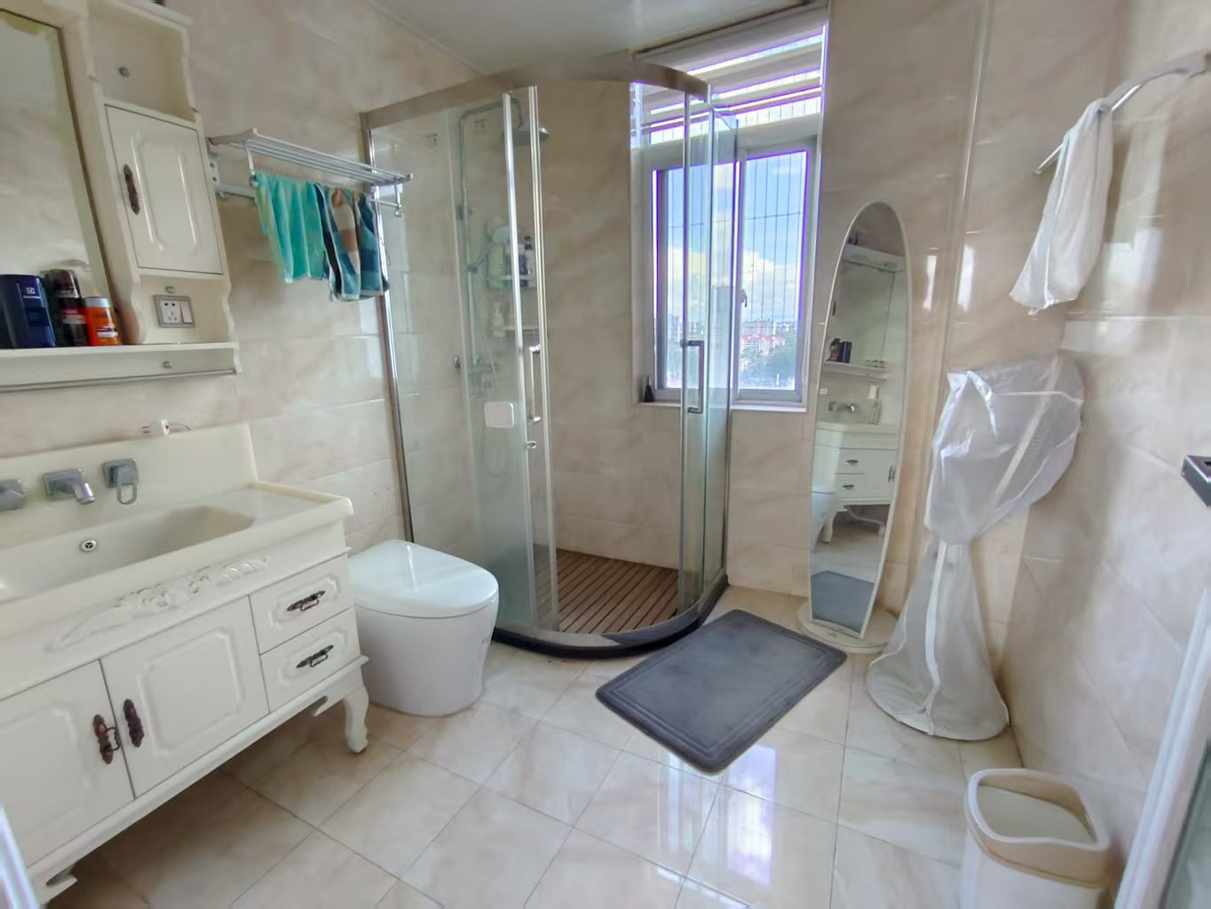 金碧花园 3室2厅2卫 85.0万 金碧花园 3室2厅2卫 85.0万室内图