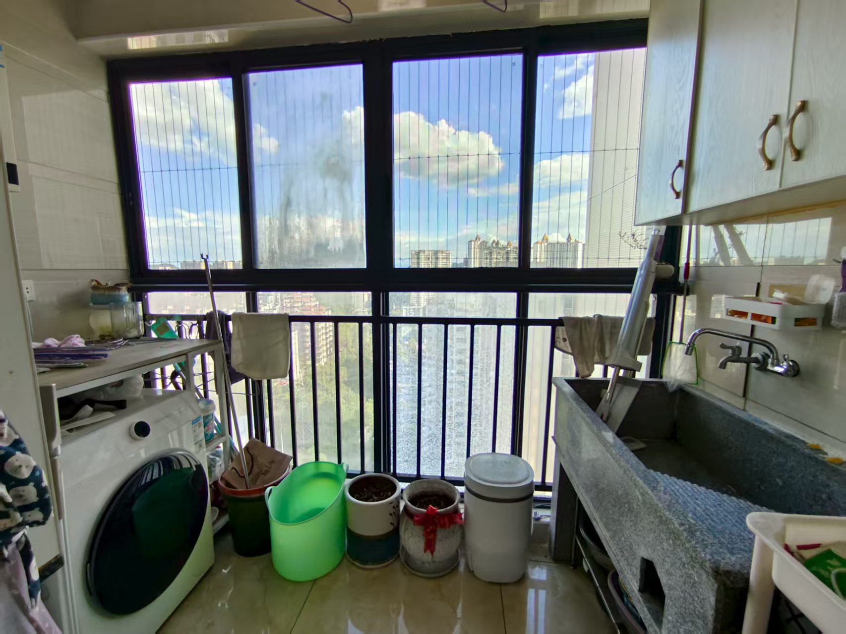 金碧花园 3室2厅2卫 85.0万 金碧花园 3室2厅2卫 85.0万室内图