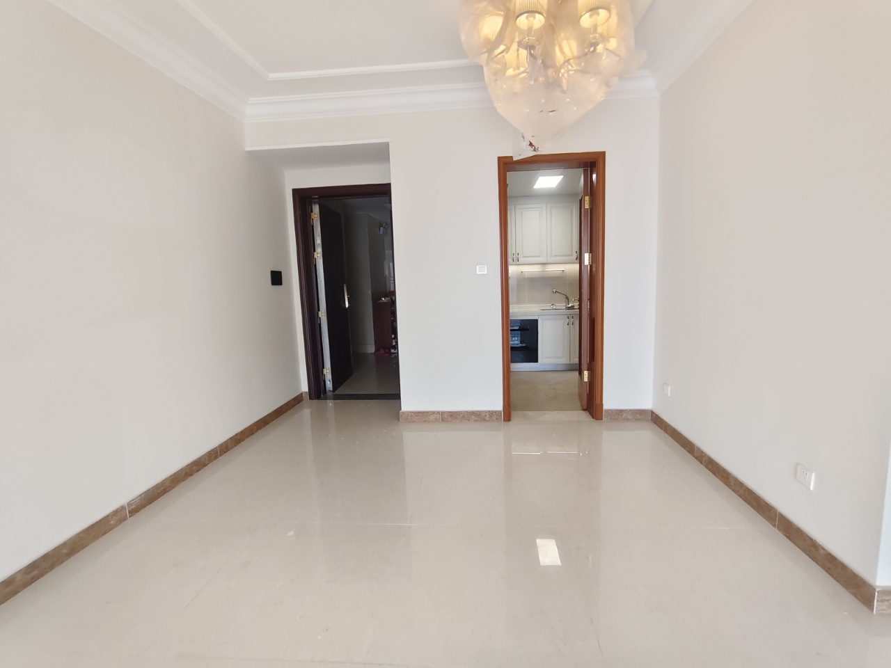 恒大林溪郡 3室2厅2卫 63.8万 恒大林溪郡 3室2厅2卫 63.8万室内图