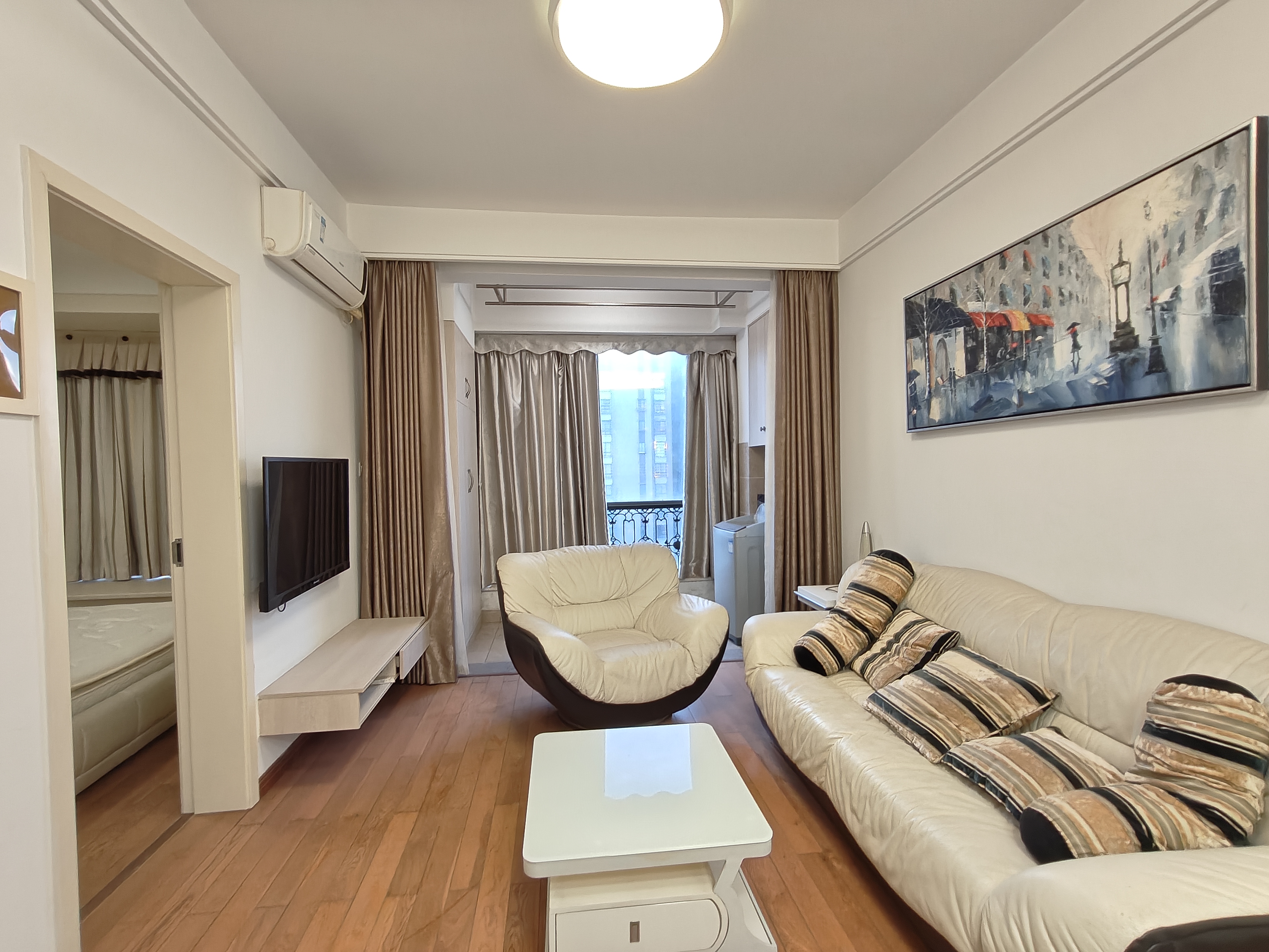 华晨御园 1室1厅1卫 35.0万 华晨御园 1室1厅1卫 35.0万室内图