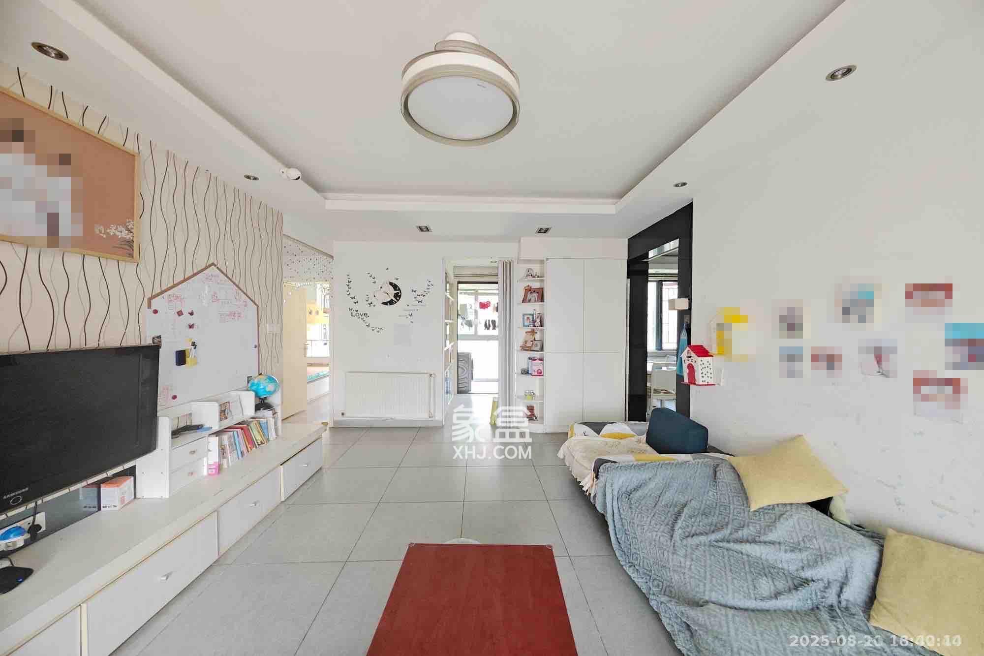 新城新世界一二三期  3室2厅1卫    2500.0元/月 新城新世界一二三期  3室2厅1卫    2500.0元/月室内图