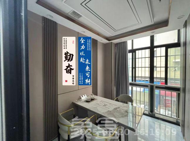 浏阳河畔家园  3室1厅1卫   4500.00元/月室内图1