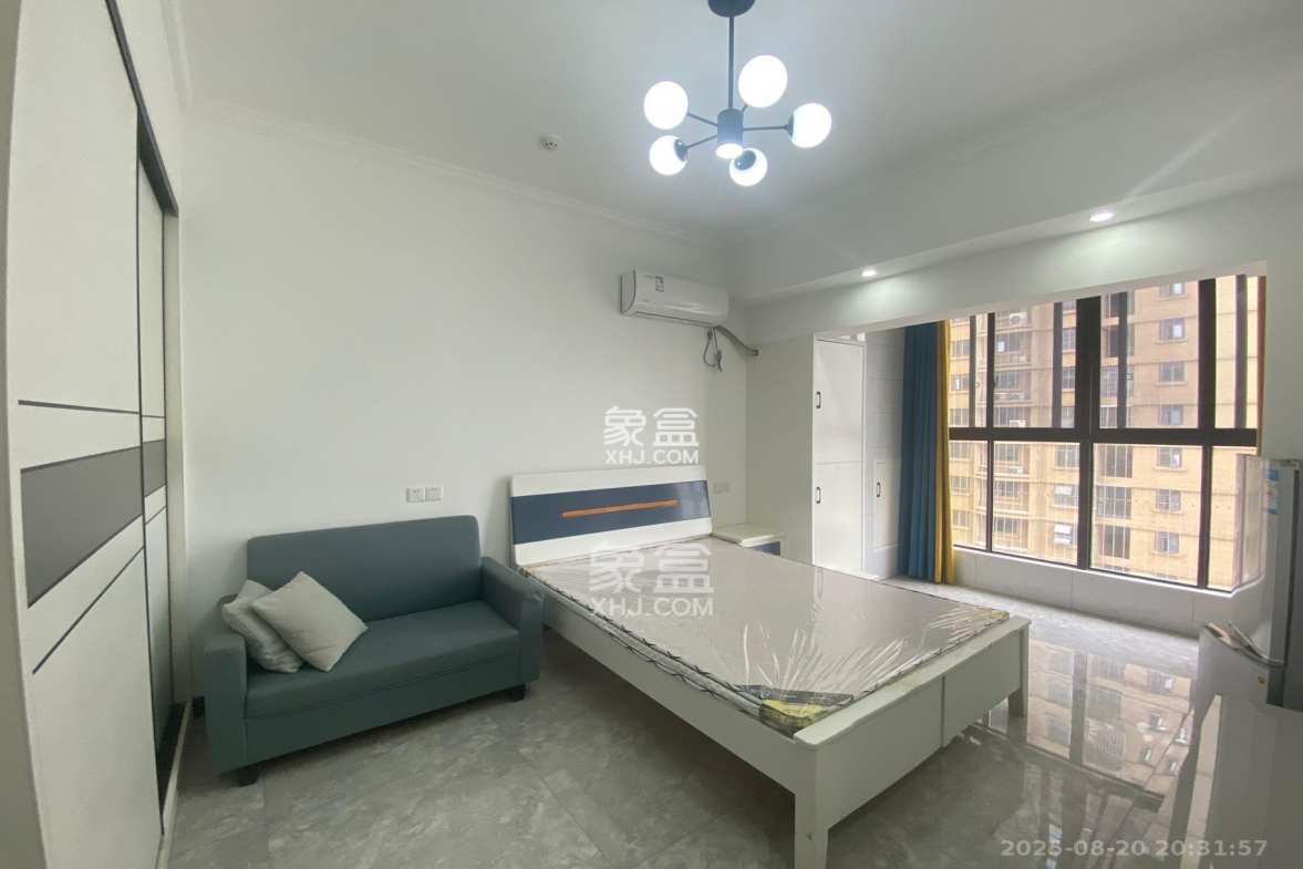 嘉雨兴园  1室1厅1卫    1800.0元/月 嘉雨兴园  1室1厅1卫    1800.0元/月室内图