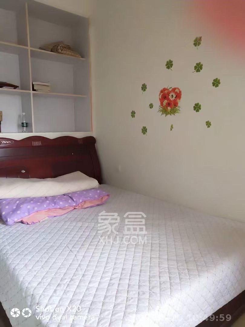 红区抽屉 3室2厅2卫 2800.0元/月 红区抽屉 3室2厅2卫 2800.0元/月室内图