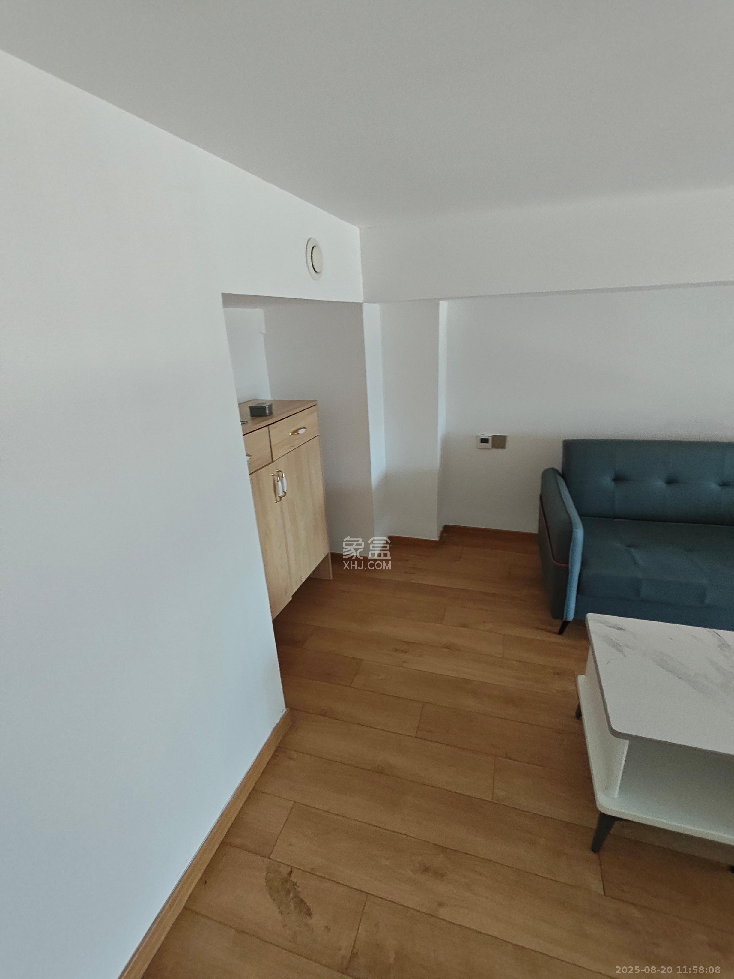 梦想新天地 1室1厅1卫 1800.0元/月 梦想新天地 1室1厅1卫 1800.0元/月室内图