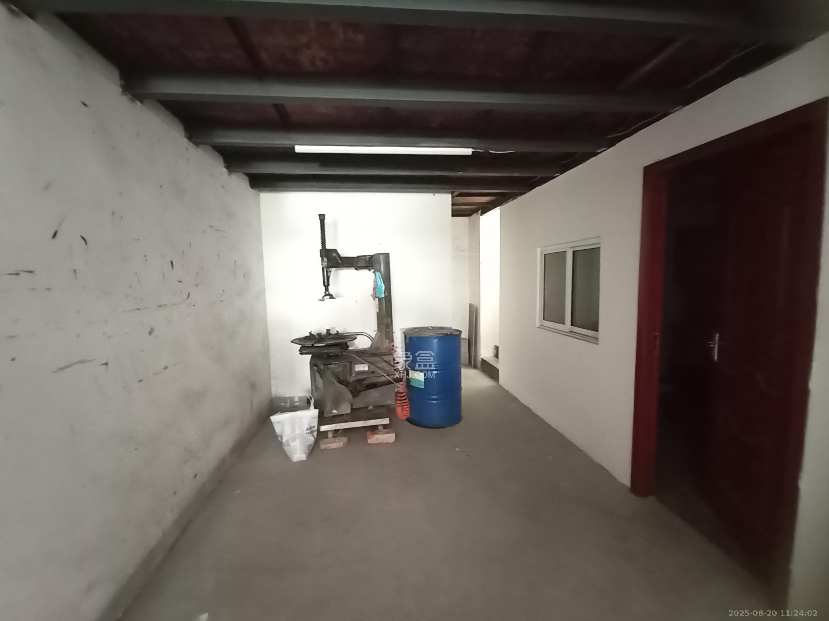 新诚小区   125.9㎡      3600.0元/月室内图