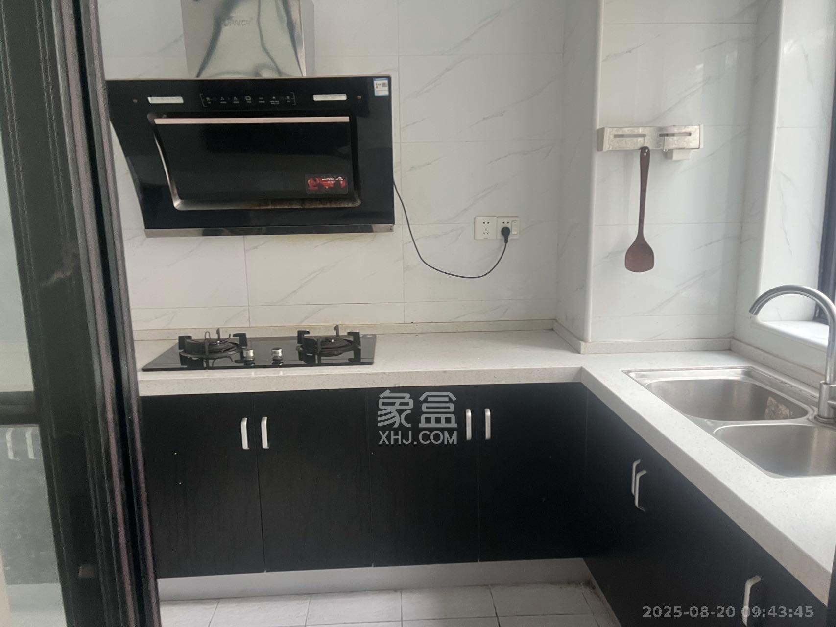 富春山 1室0厅0卫 2900.0元/月 富春山 1室0厅0卫 2900.0元/月室内图