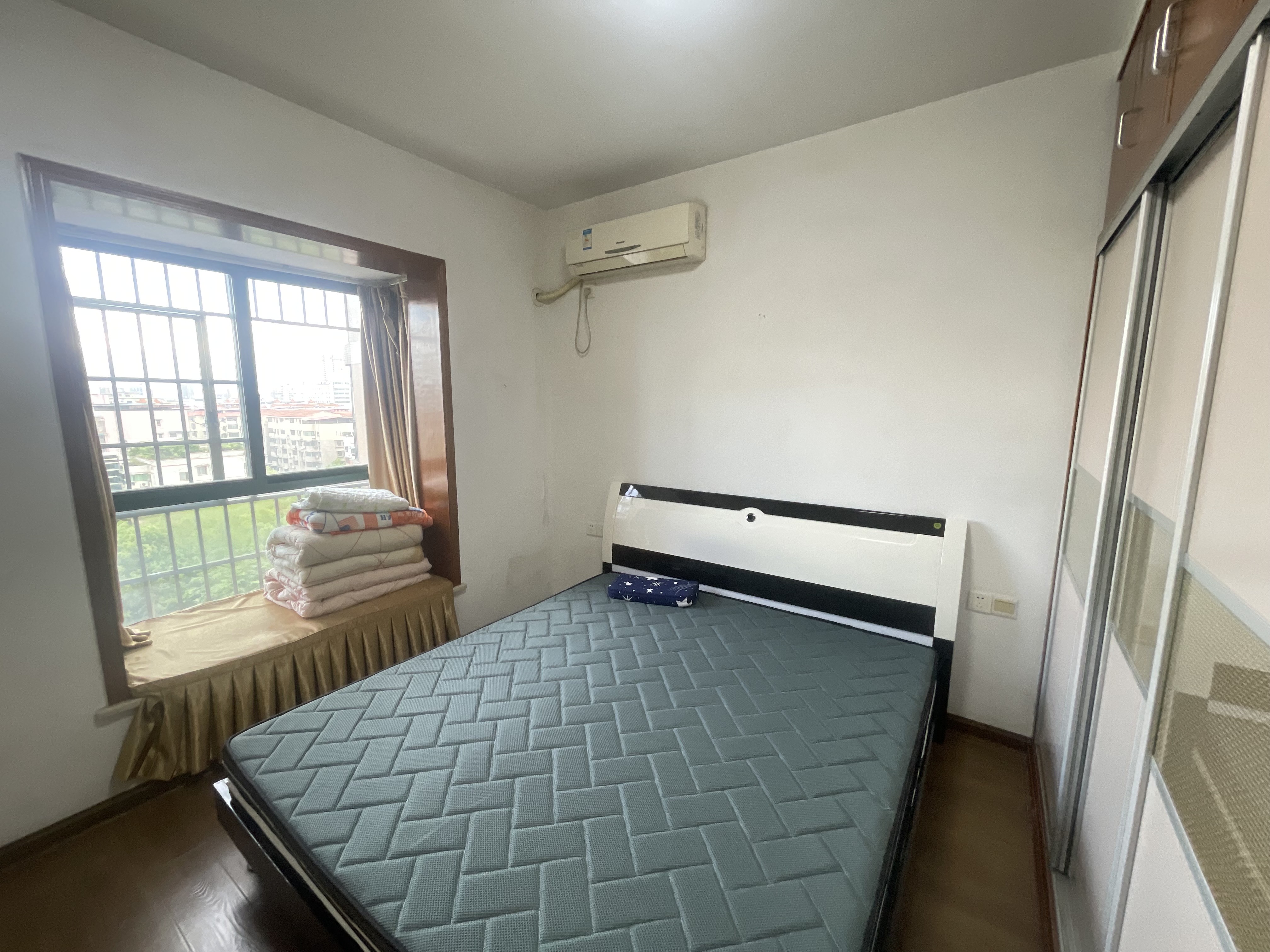 润泽上邸 1室0厅0卫 1500.0元/月 润泽上邸 1室0厅0卫 1500.0元/月室内图