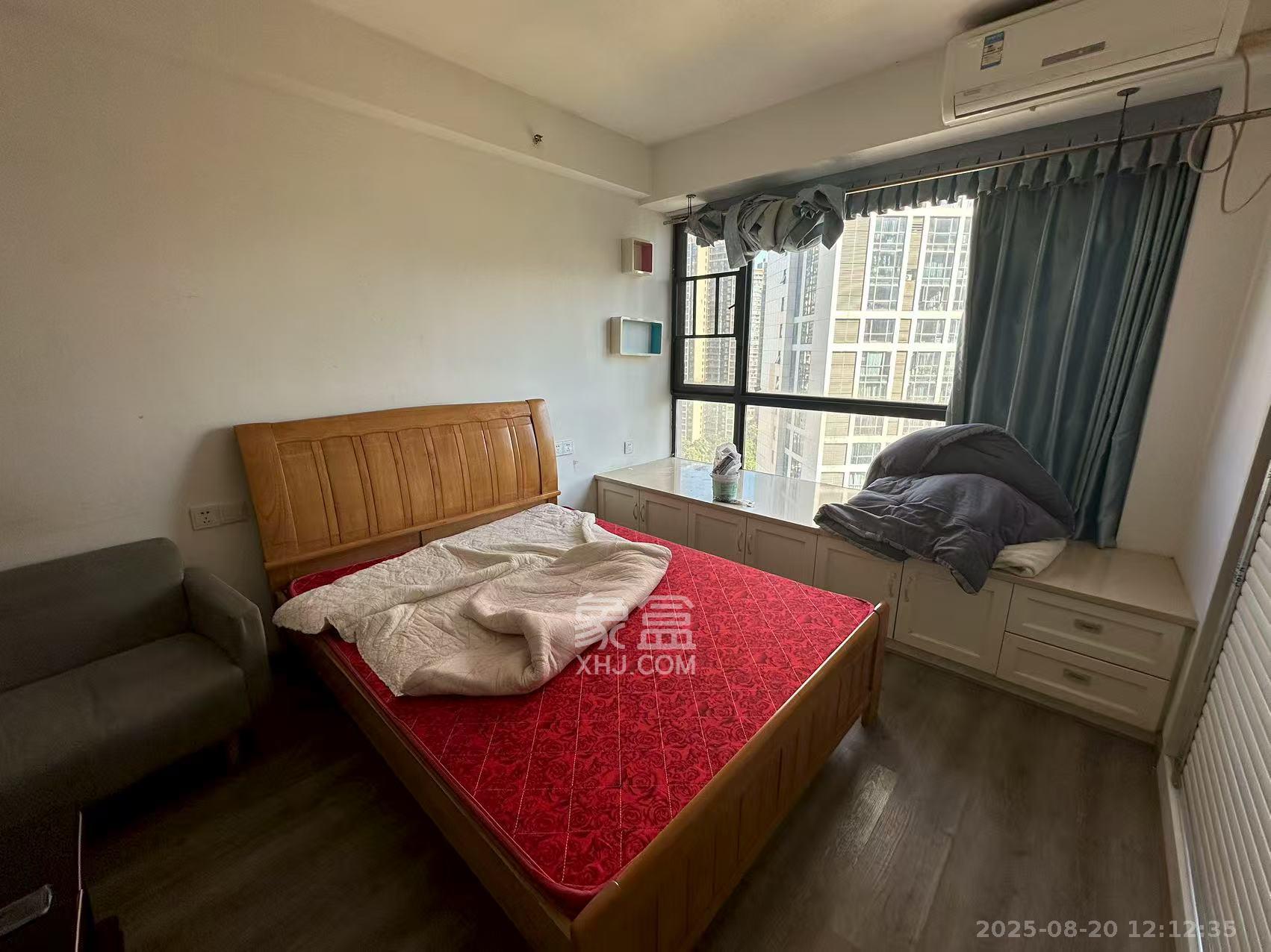 融科东南海 1室1厅1卫 1200.00元/月 融科东南海 1室1厅1卫 1200.00元/月室内图