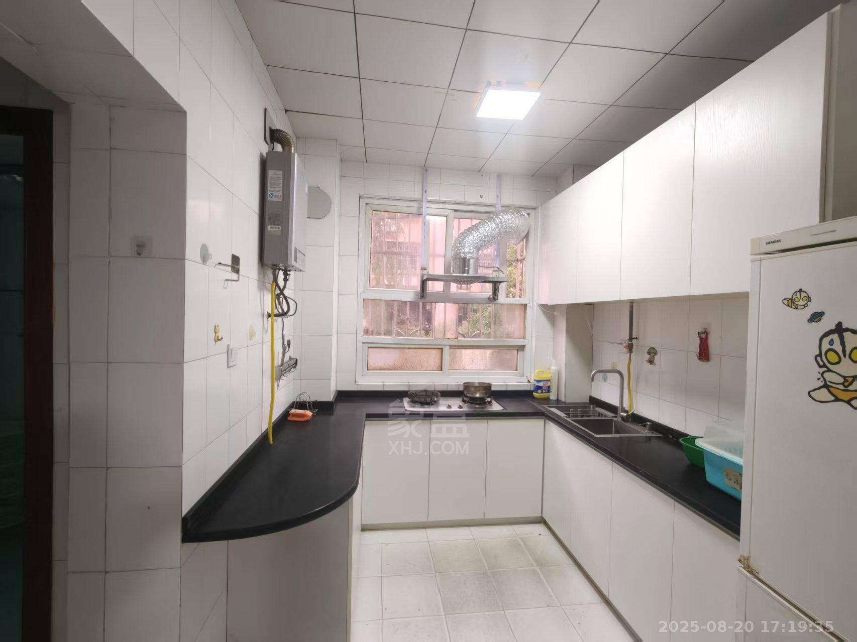 德政花苑 2室2厅1卫 1000.0元/月 德政花苑 2室2厅1卫 1000.0元/月室内图