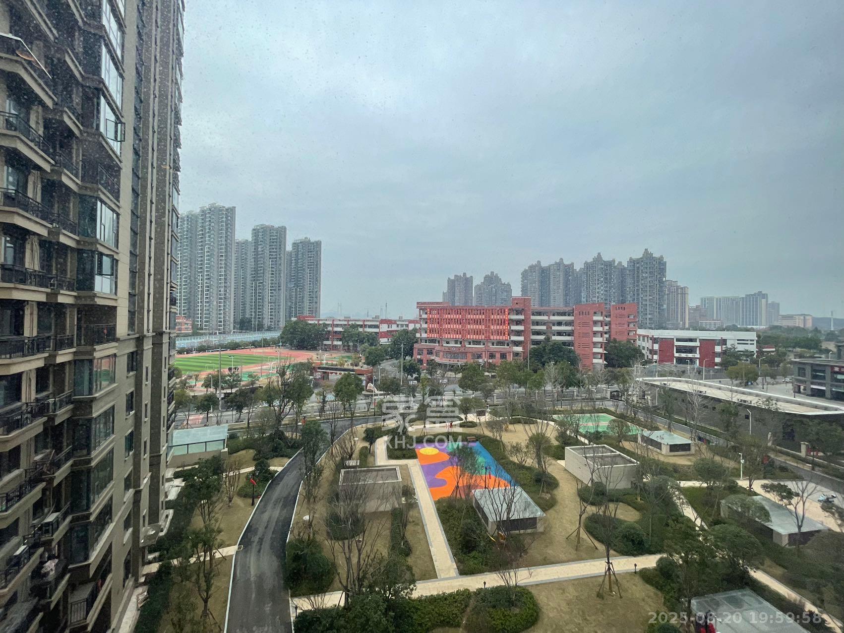 恒大清澜苑（恒大御景半岛四期）  1室1厅1卫   1500.00元/月室内图