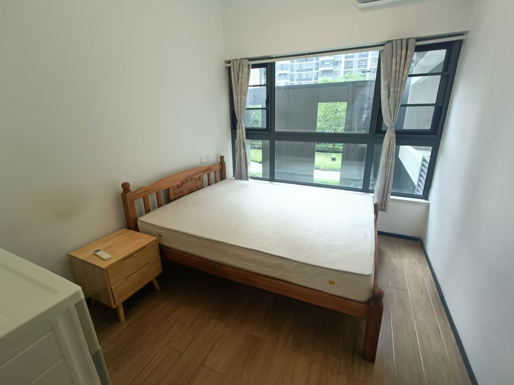中海汇德里  3室2厅2卫   4900.00元/月室内图