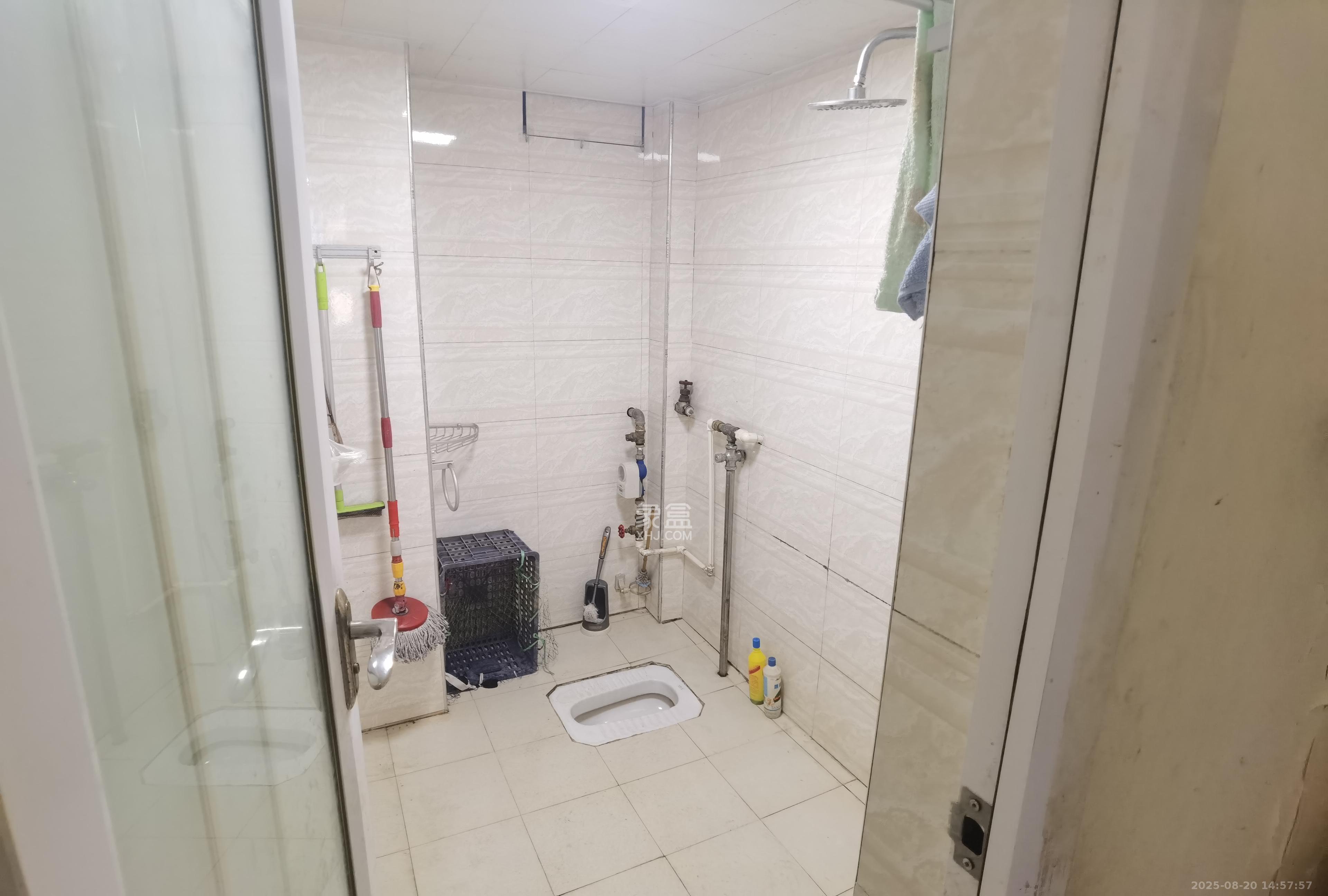 白沙苑 3室2厅2卫 1700.0元/月 白沙苑 3室2厅2卫 1700.0元/月室内图