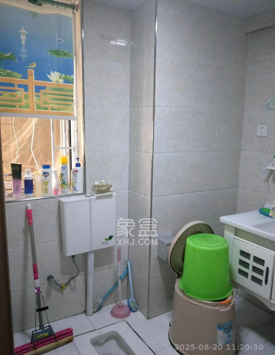 爵士湘  1室1厅1卫   900.00元/月室内图