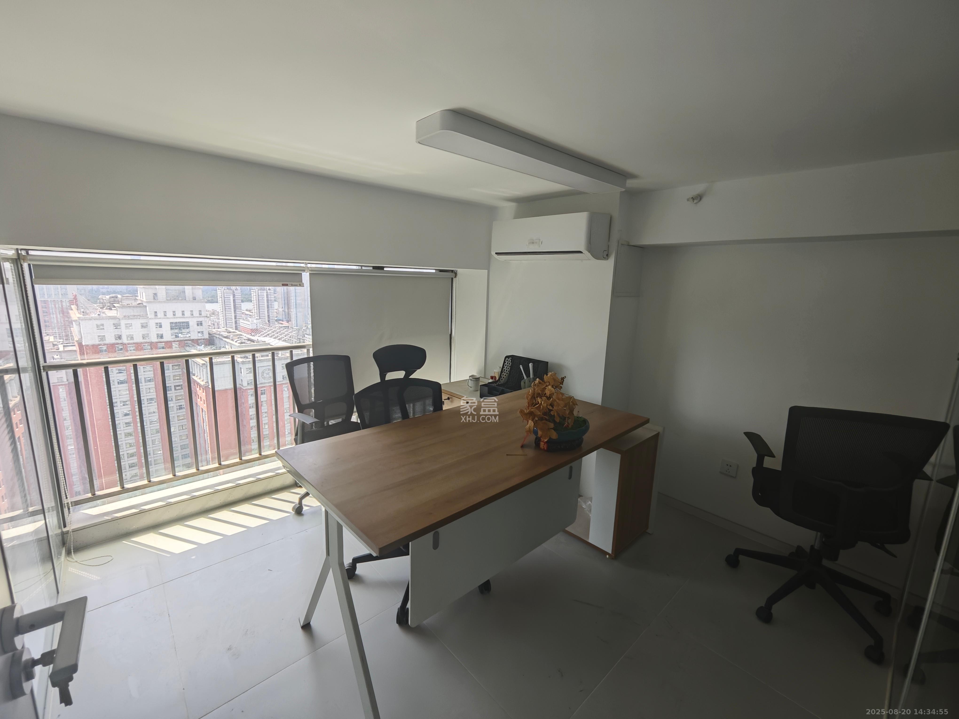 华远华时代 3室1厅1卫 5000.0元/月 华远华时代 3室1厅1卫 5000.0元/月室内图