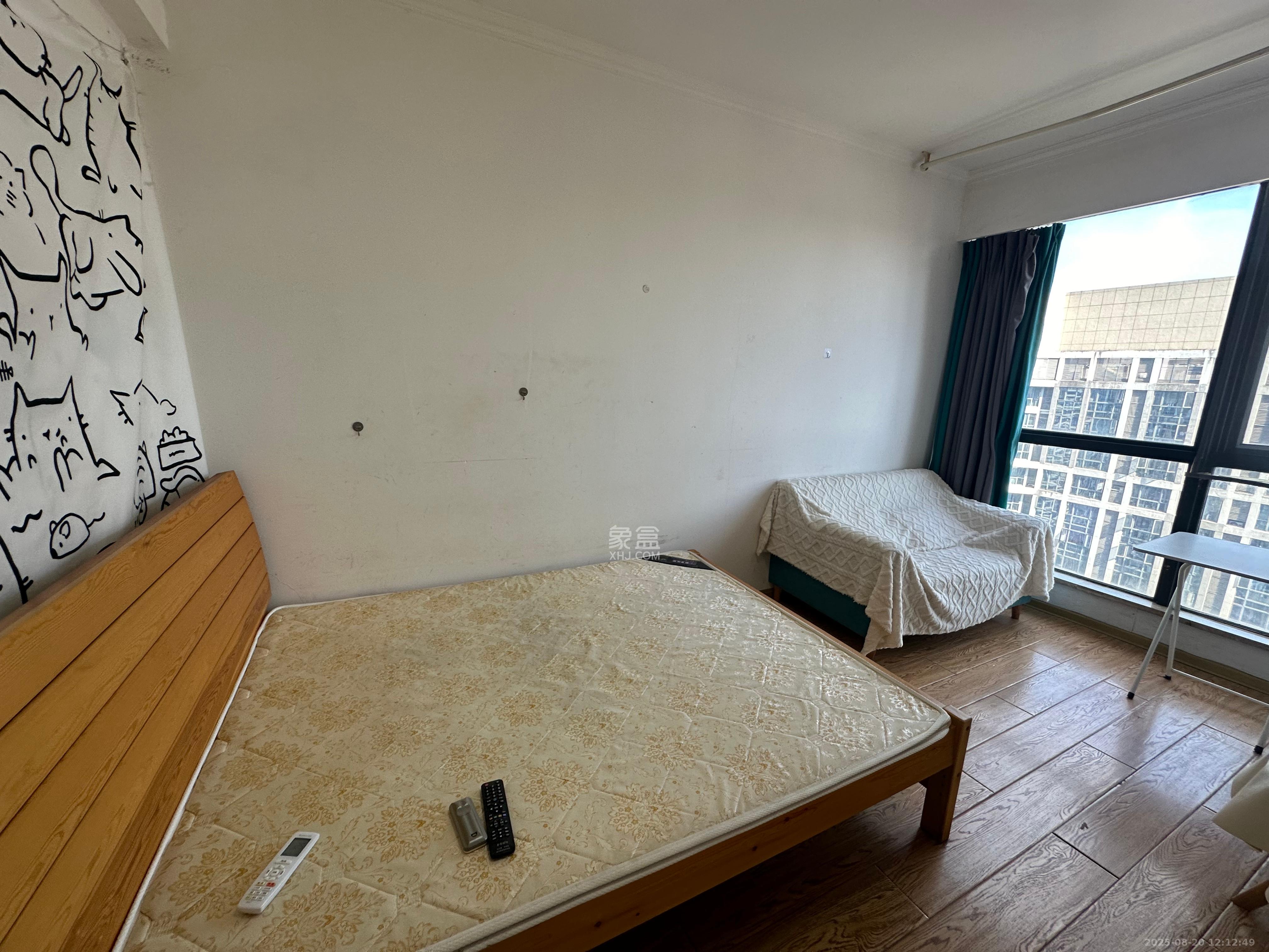 融科东南海 1室1厅1卫 1200.00元/月 融科东南海 1室1厅1卫 1200.00元/月室内图