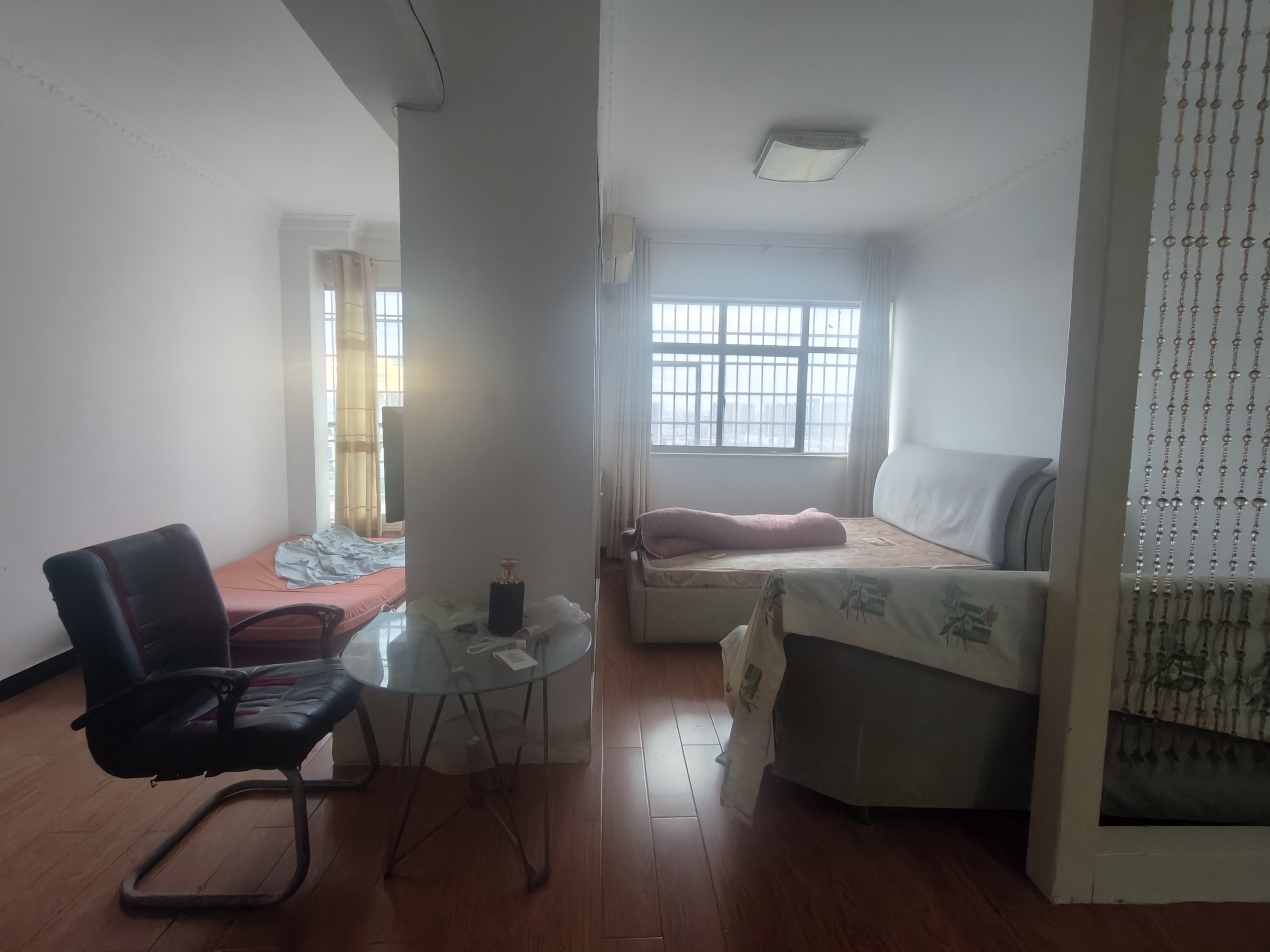 东方豪苑  1室1厅1卫    1000.0元/月室内图