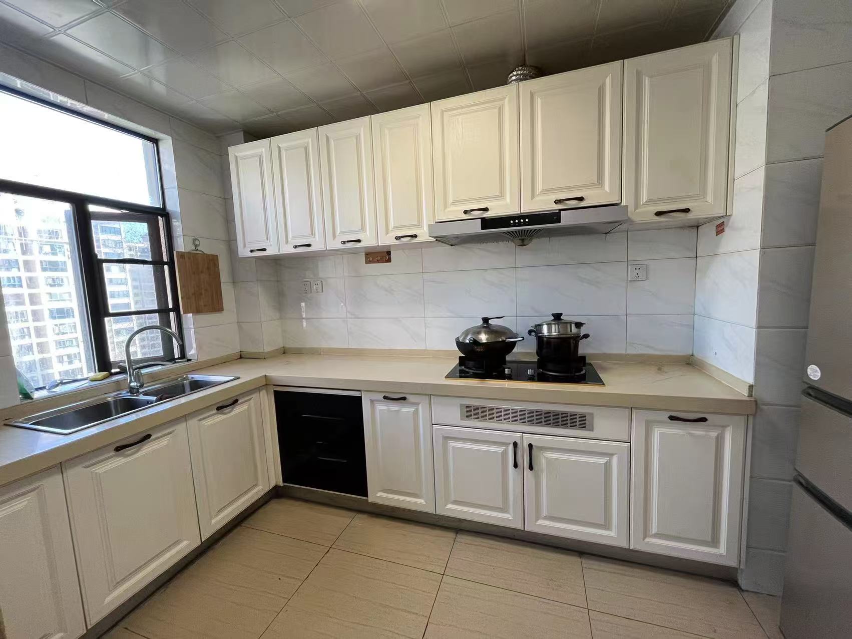 五江碧桂园城市广场 4室2厅2卫 2400.0元/月 五江碧桂园城市广场 4室2厅2卫 2400.0元/月室内图