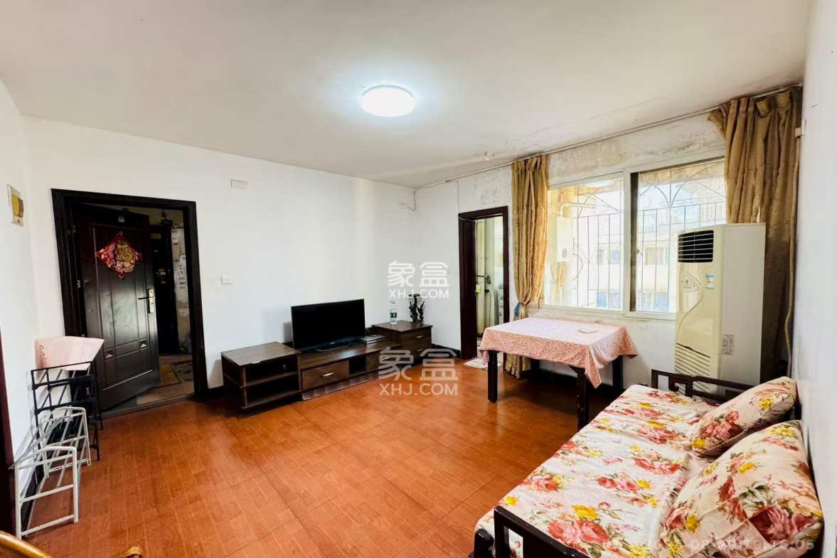 富康小区(富康花园) 2室1厅1卫 1100.0元/月 富康小区(富康花园) 2室1厅1卫 1100.0元/月室内图