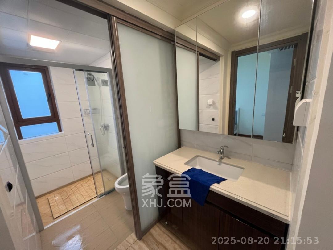 碧桂园翘楚棠  4室2厅2卫    2800.0元/月室内图