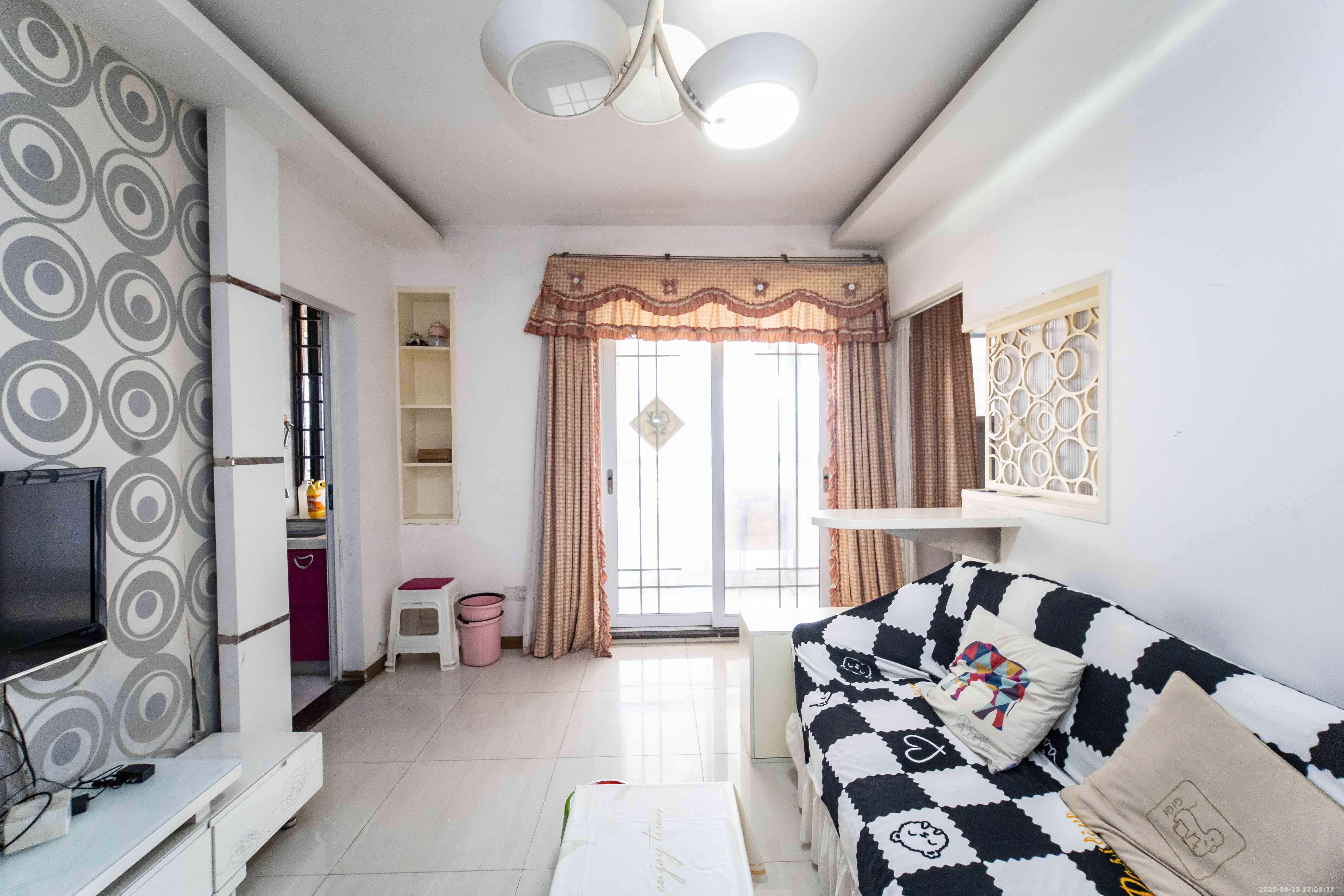 上东辛顿公寓 1室1厅1卫 1700.00元/月 上东辛顿公寓 1室1厅1卫 1700.00元/月室内图