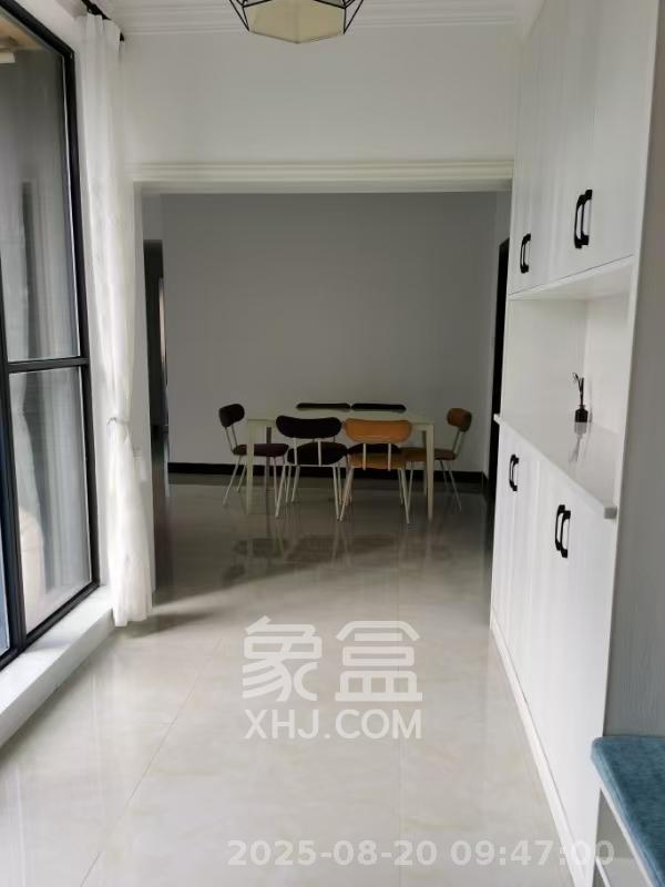 恒基凯旋门三期  2室2厅1卫   2500.00元/月室内图