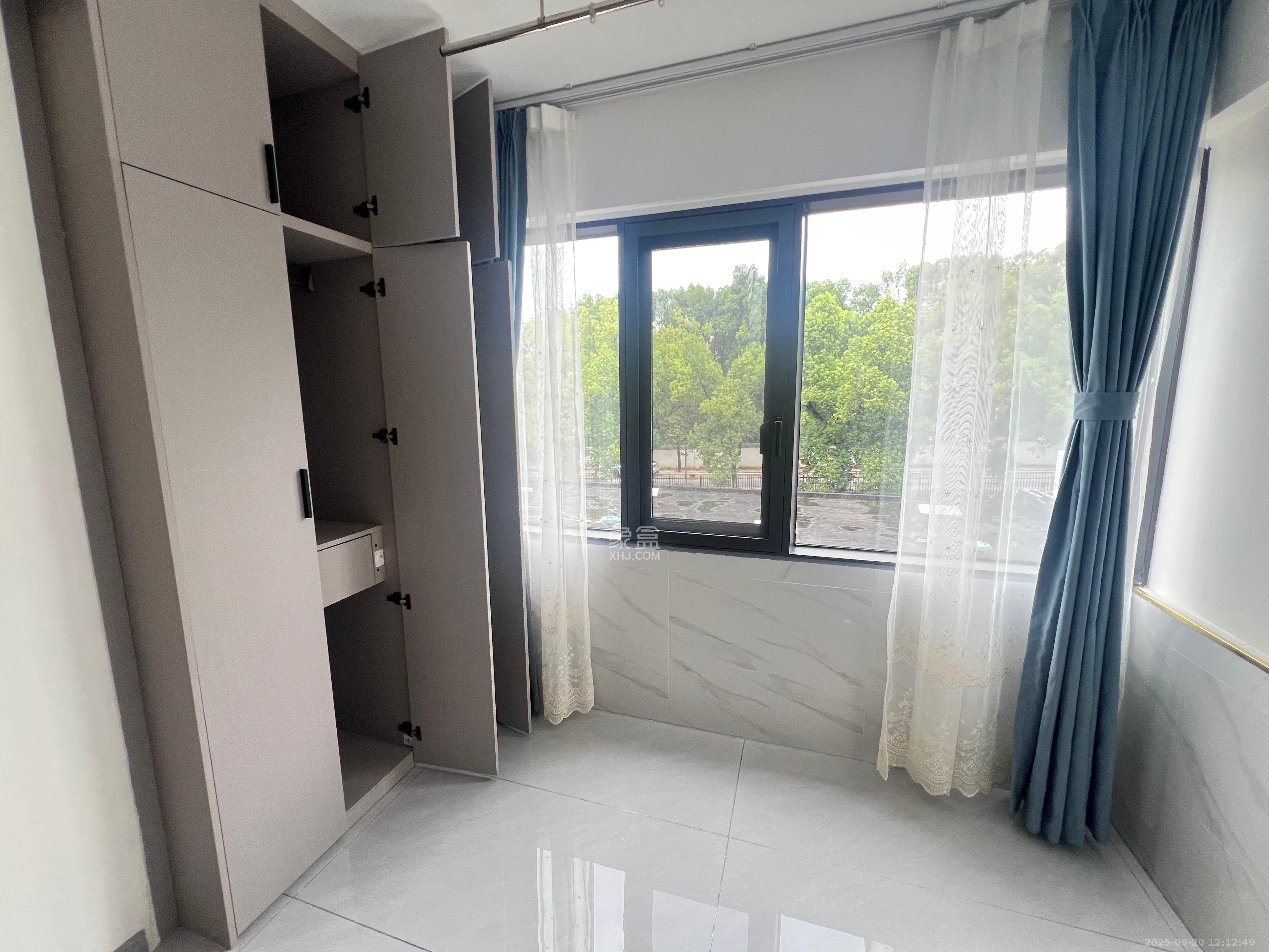 南园小区  2室1厅1卫    1680.0元/月室内图