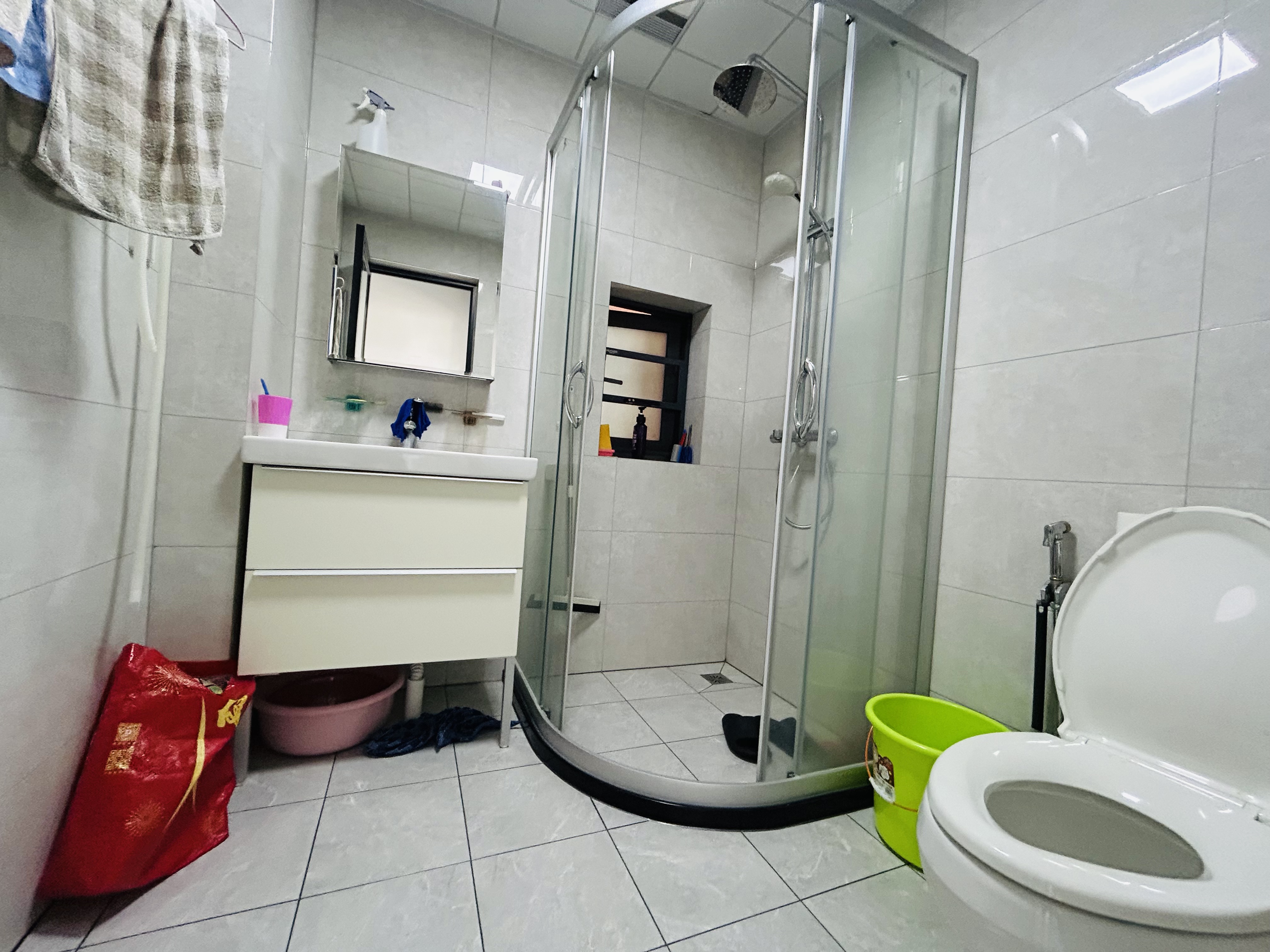 东方天澜汇 4室2厅2卫 13000.0元/月 东方天澜汇 4室2厅2卫 13000.0元/月室内图