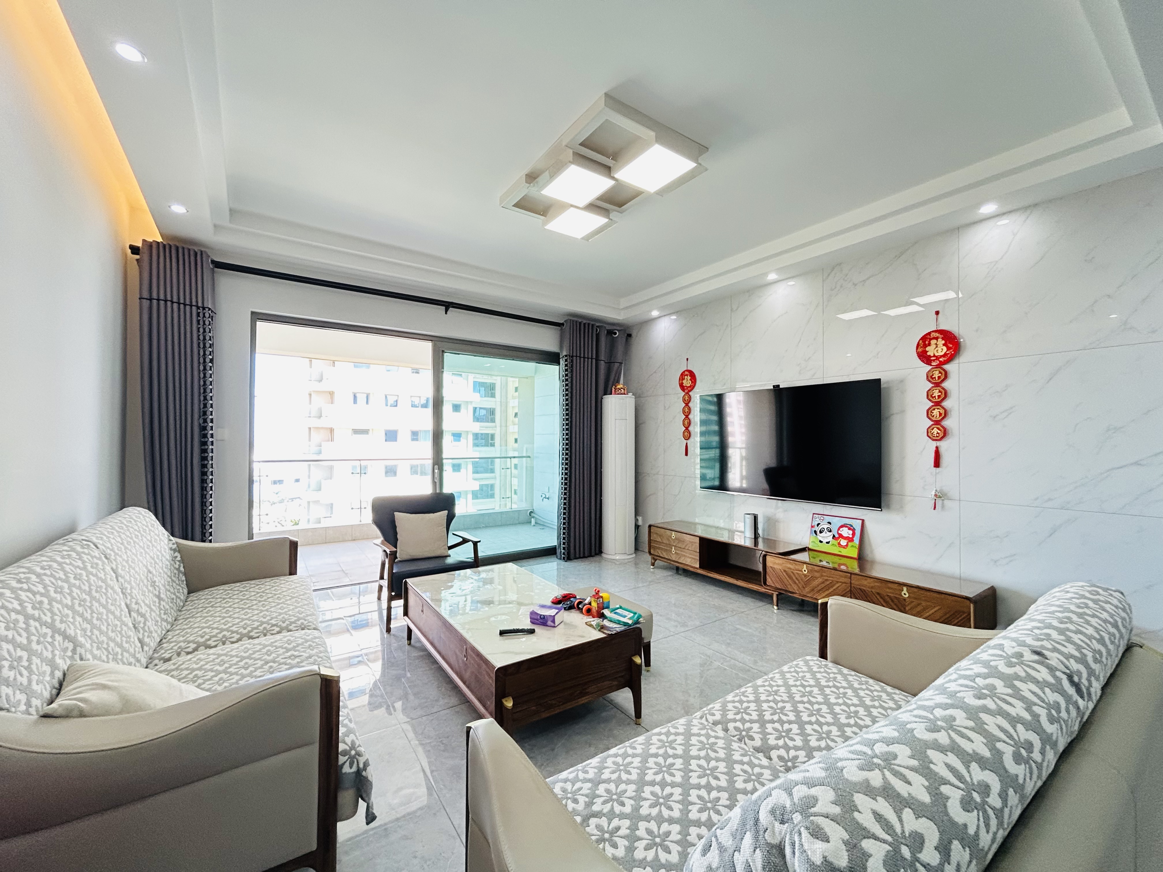 东方天澜汇 4室2厅2卫 13000.0元/月 东方天澜汇 4室2厅2卫 13000.0元/月室内图