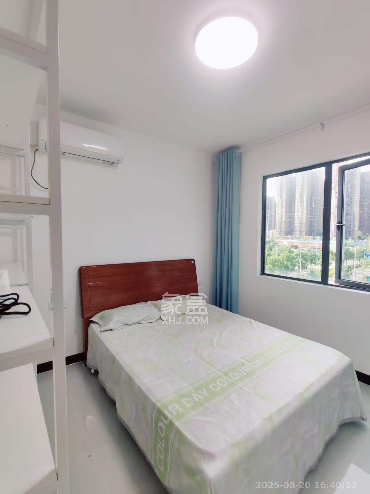 澳海澜庭  3室2厅2卫    2100.0元/月 澳海澜庭  3室2厅2卫    2100.0元/月室内图