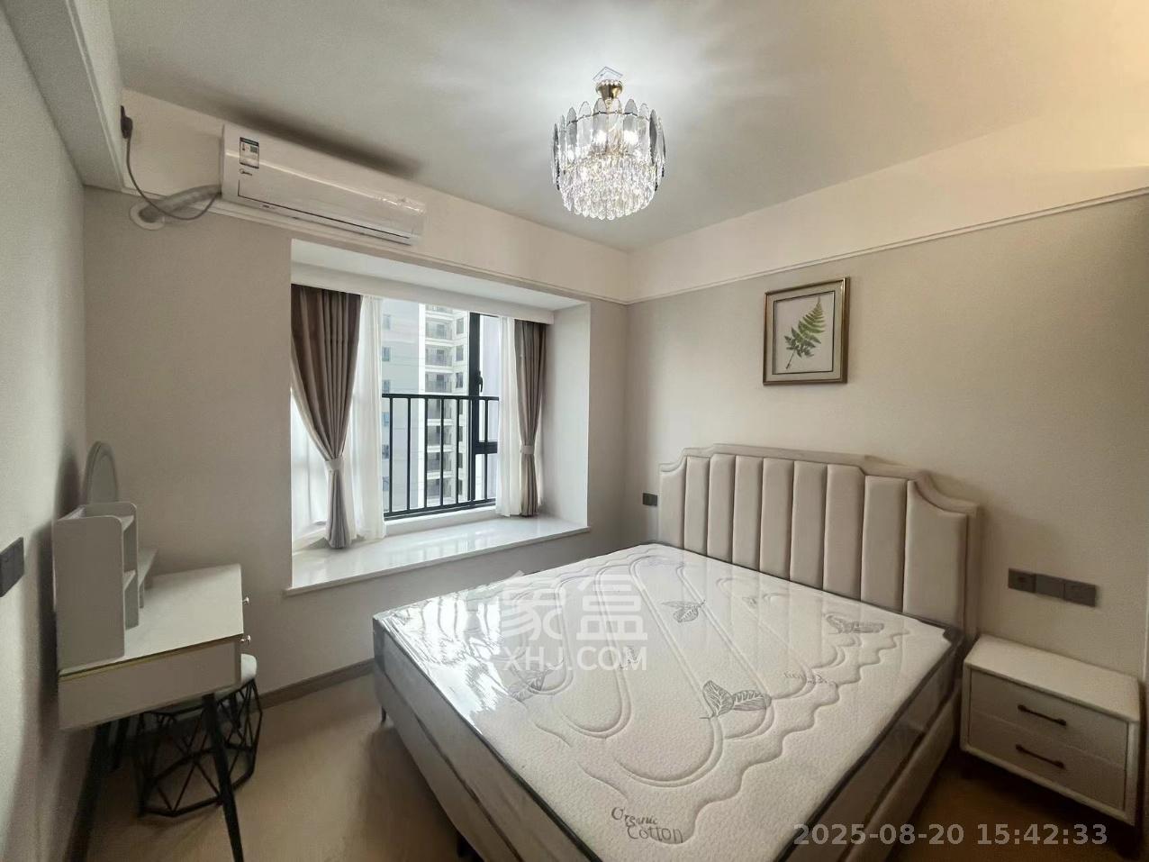 爱家当代境  3室2厅2卫    3500.0元/月室内图