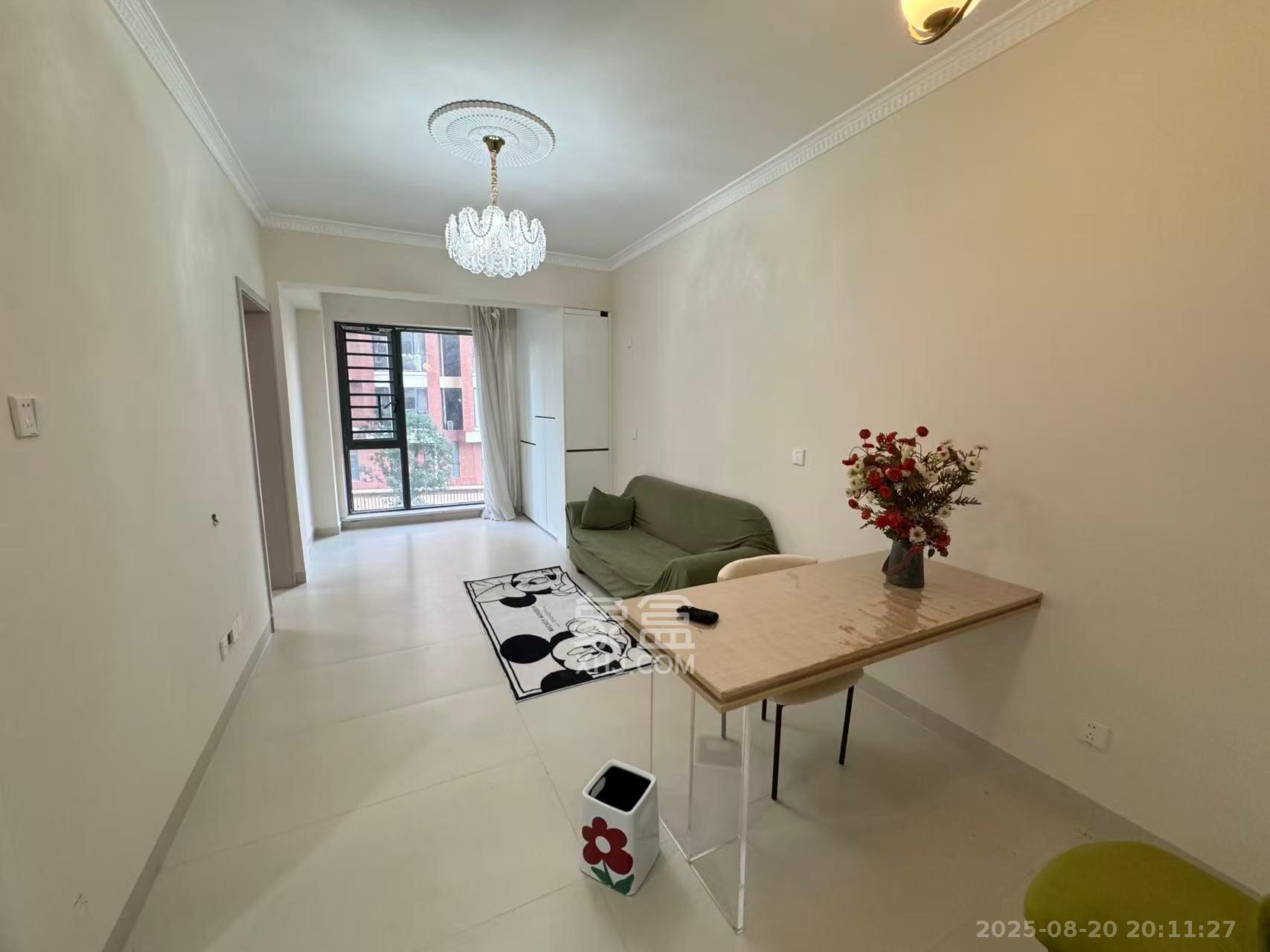 蔷薇国际 2室2厅1卫 2000.0元/月 蔷薇国际 2室2厅1卫 2000.0元/月室内图