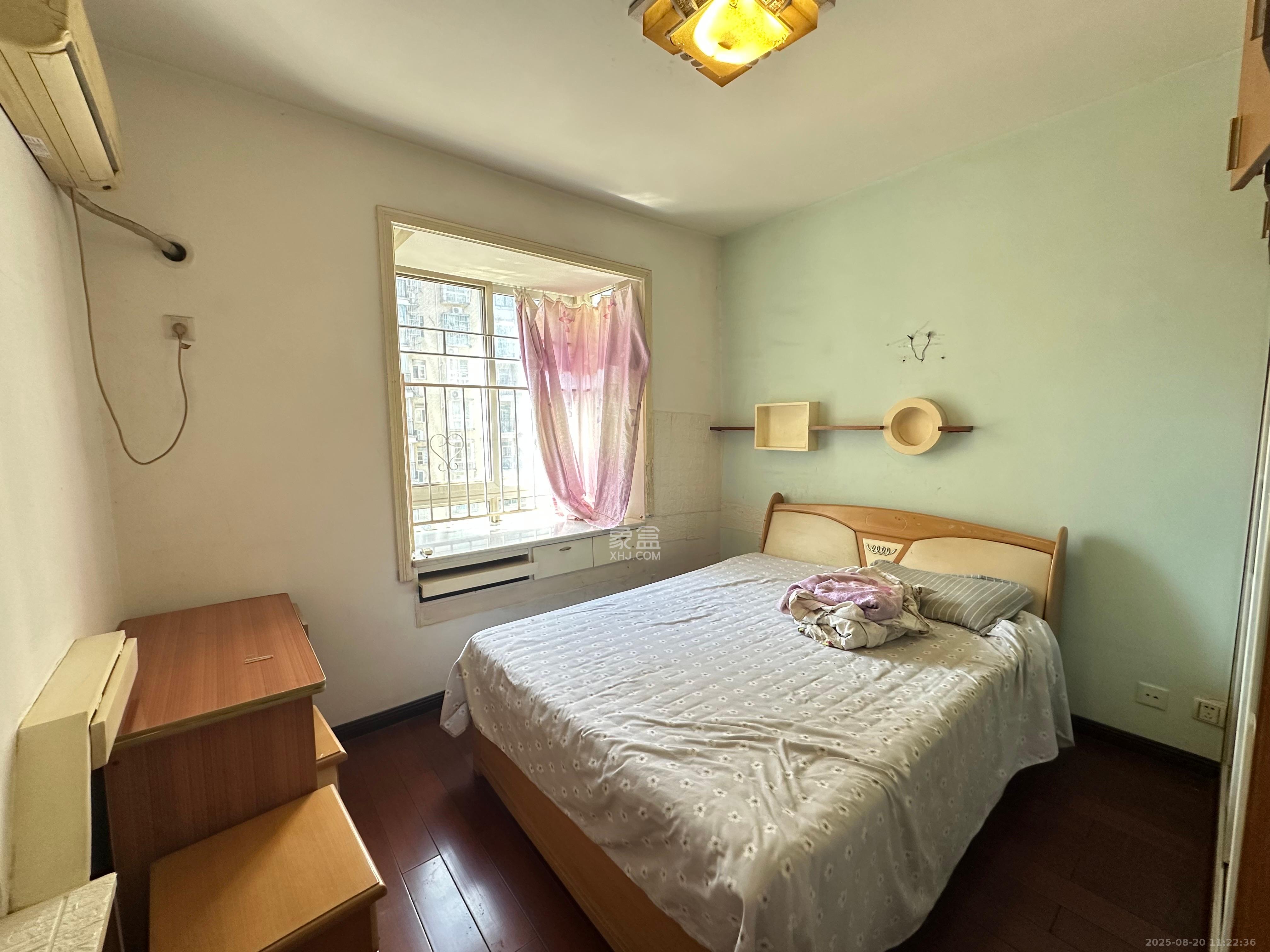 金碧文华  2室2厅1卫    1800.0元/月 金碧文华  2室2厅1卫    1800.0元/月室内图