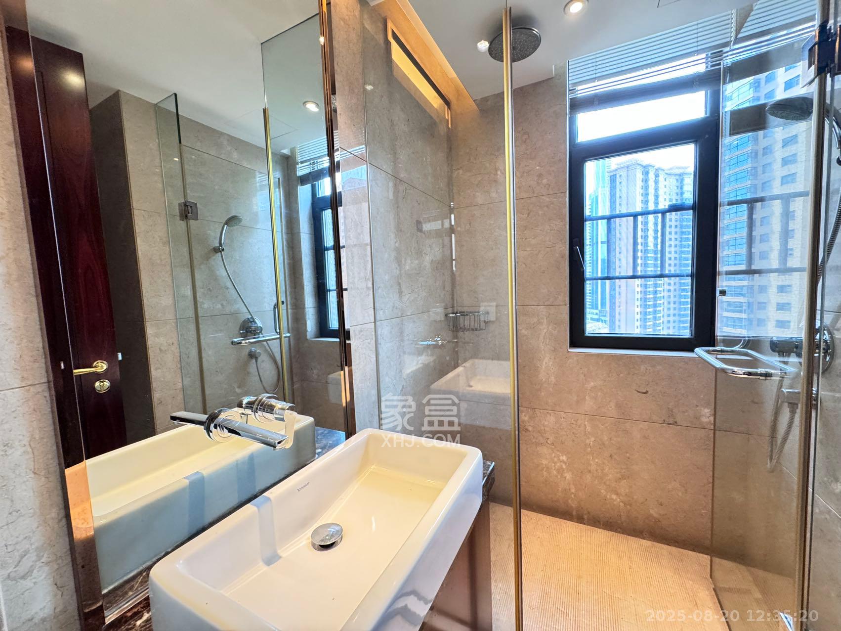 运达中央广场一、二期  3室2厅2卫    8000.0元/月室内图