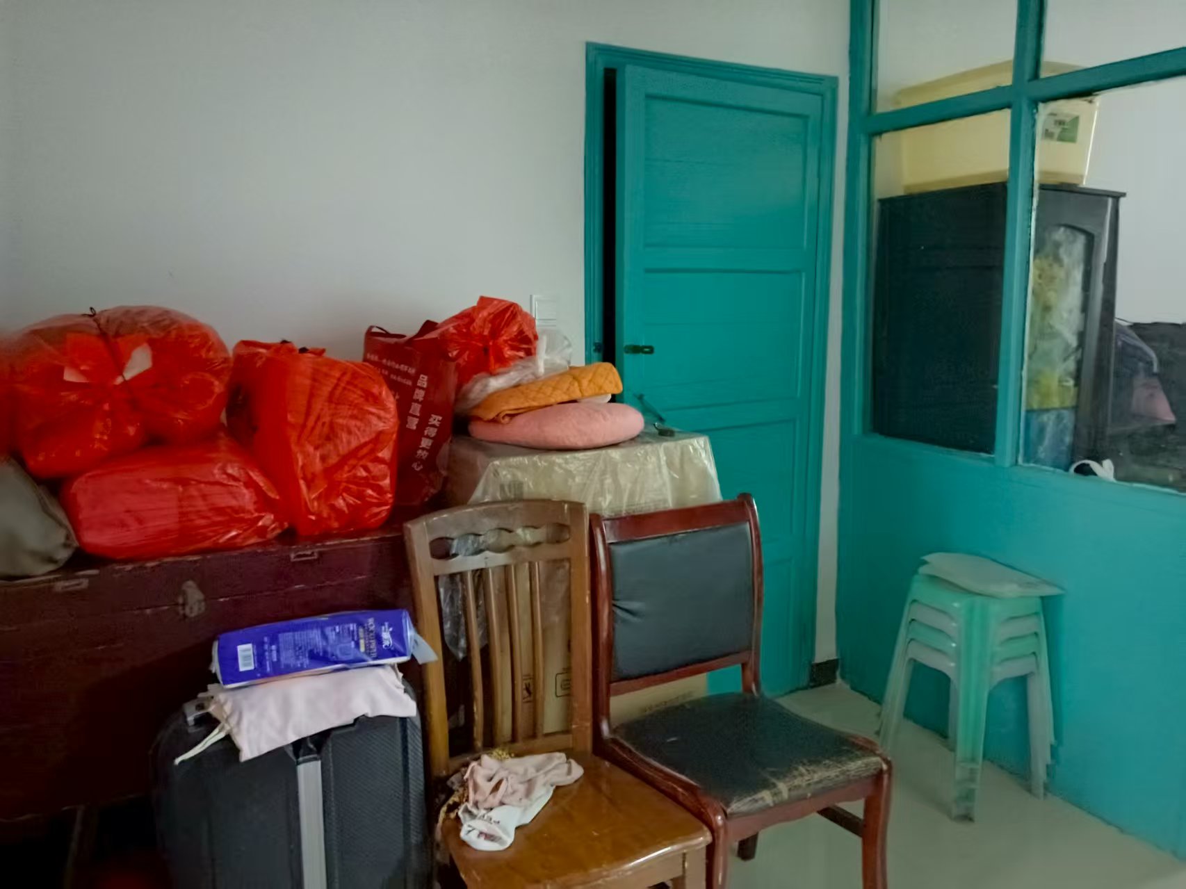 益华小区  3室2厅1卫    800.0元/月室内图