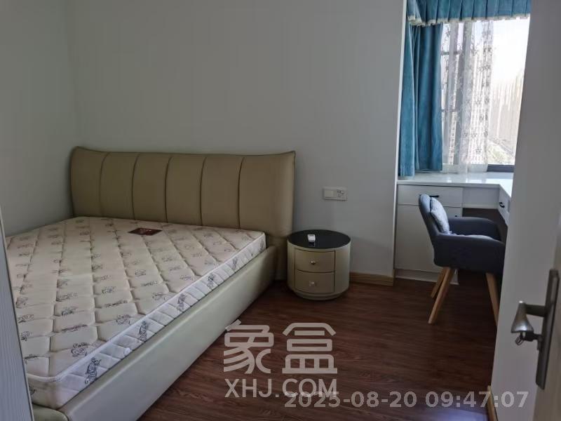 恒基凯旋门三期  2室2厅1卫   2500.00元/月室内图